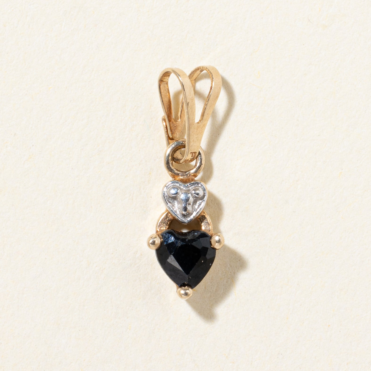 10k Sapphire Heart Pendant | 0.07ct