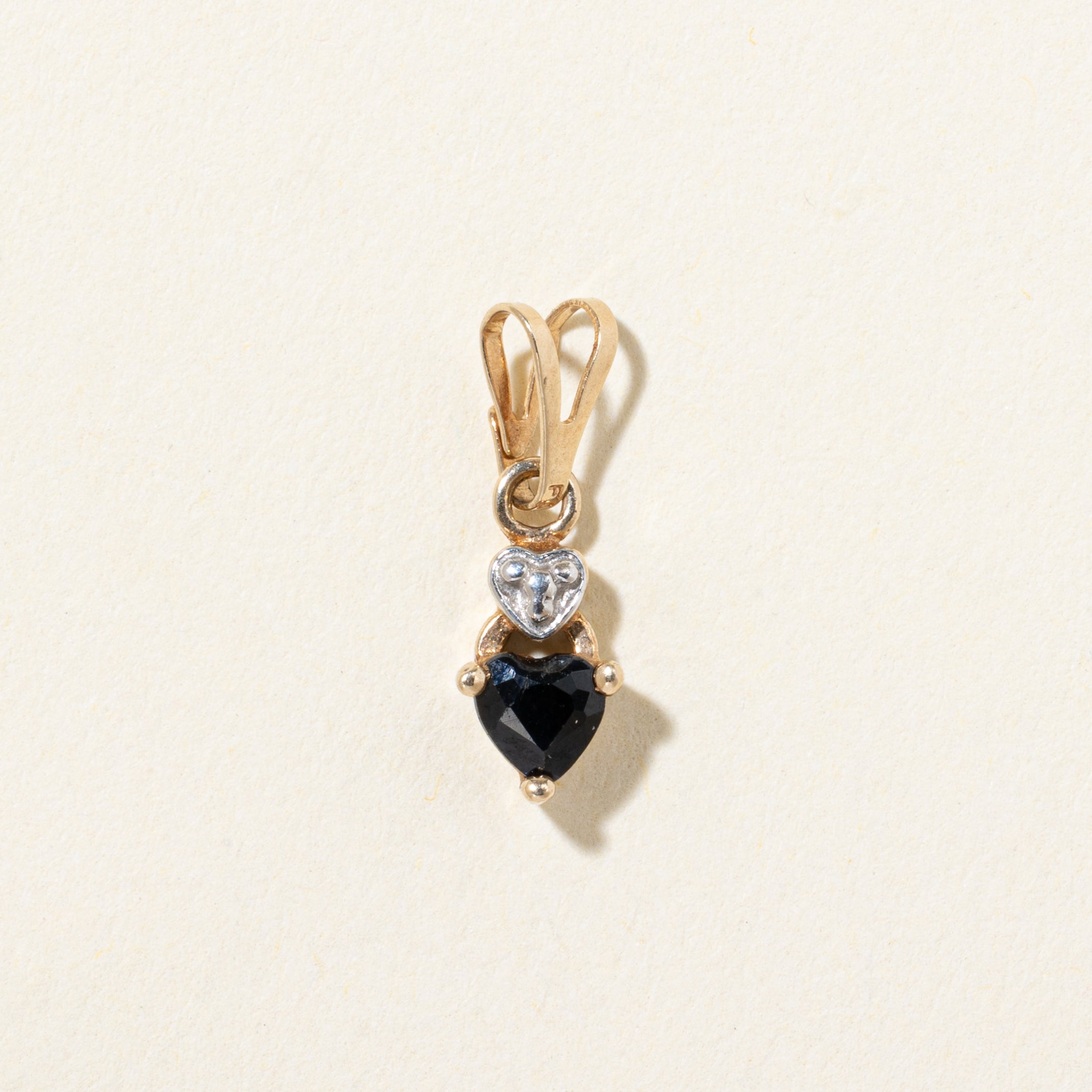 10k Sapphire Heart Pendant | 0.07ct