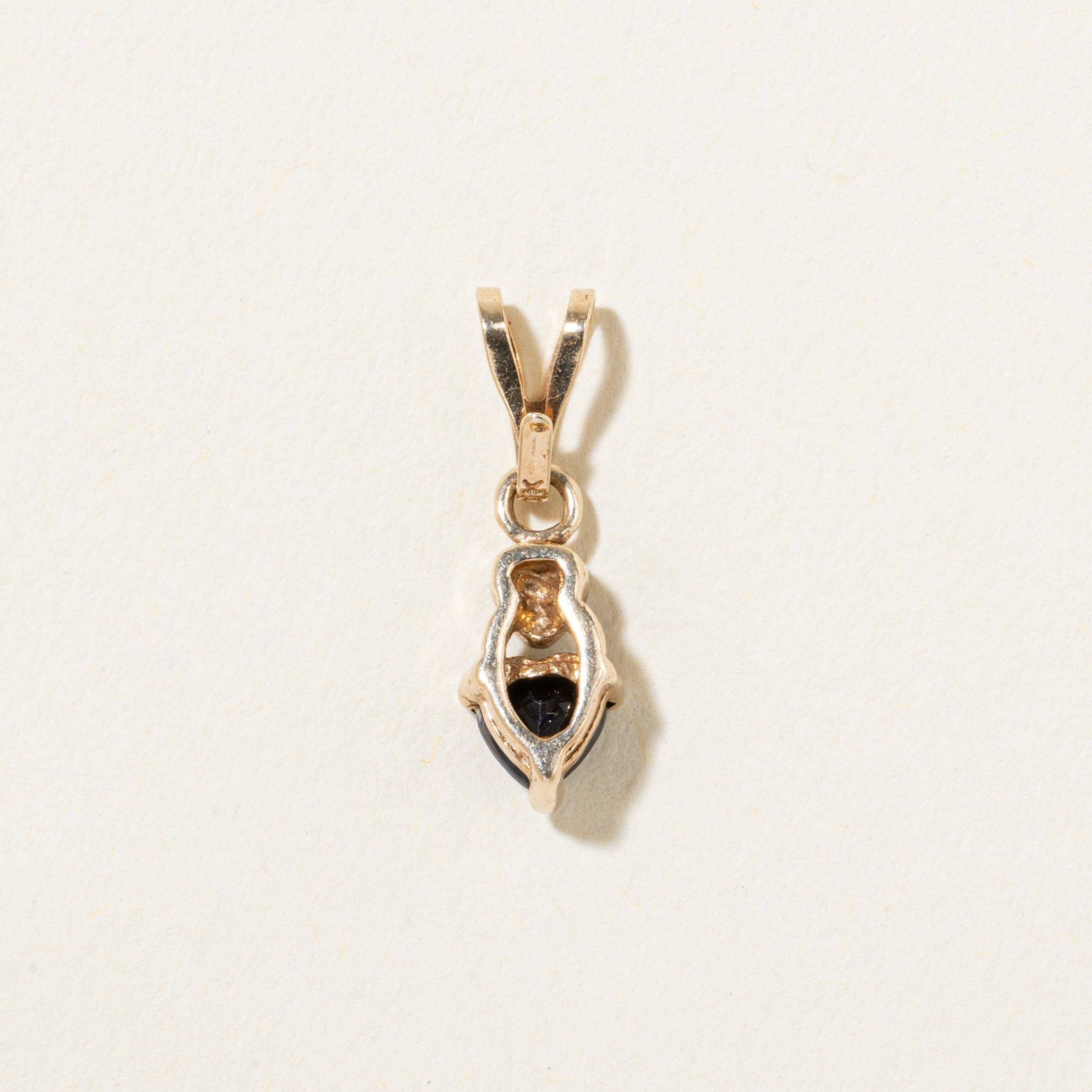 10k Sapphire Heart Pendant | 0.07ct