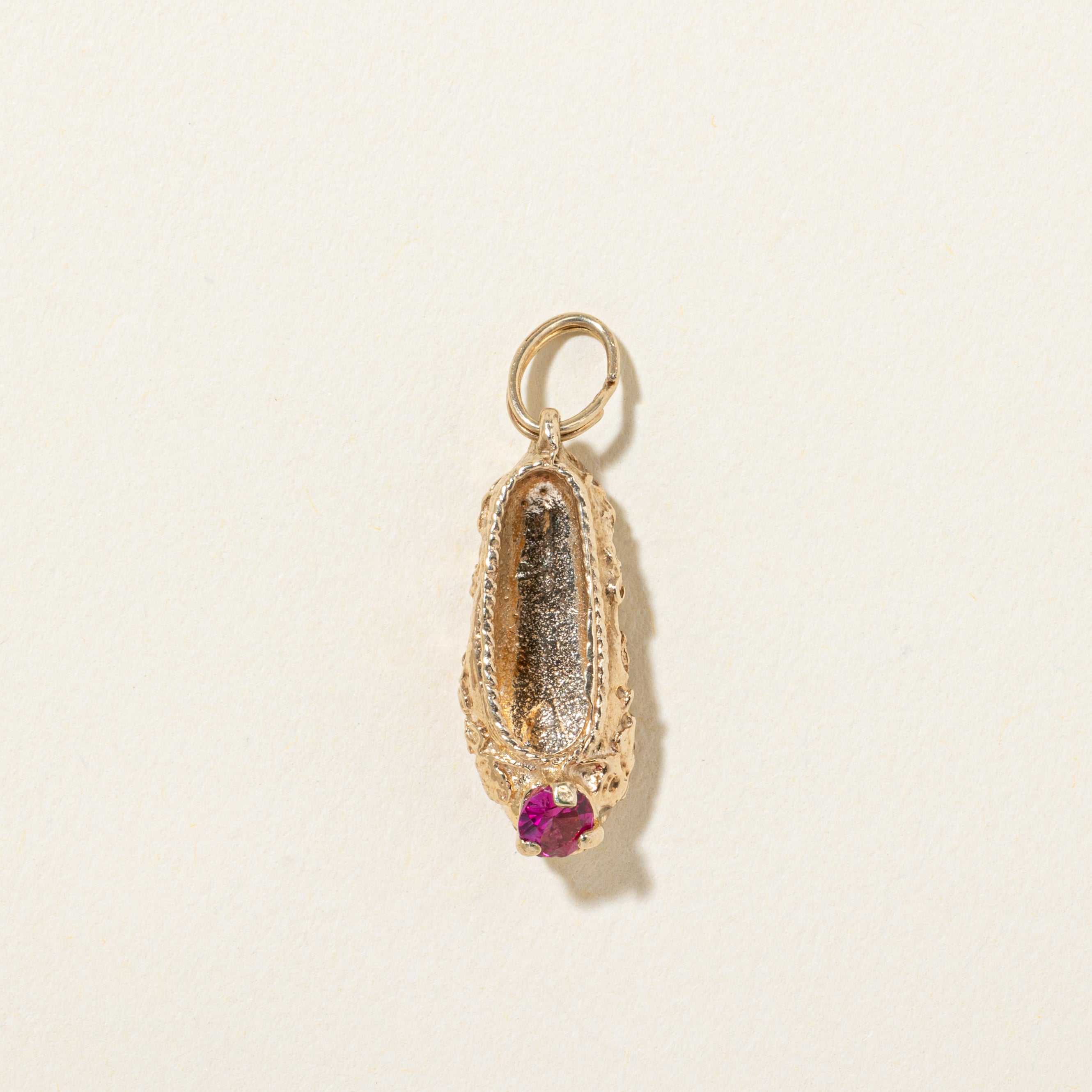 14k Synthetic Ruby Textured Slipper Charm | 0.11ct