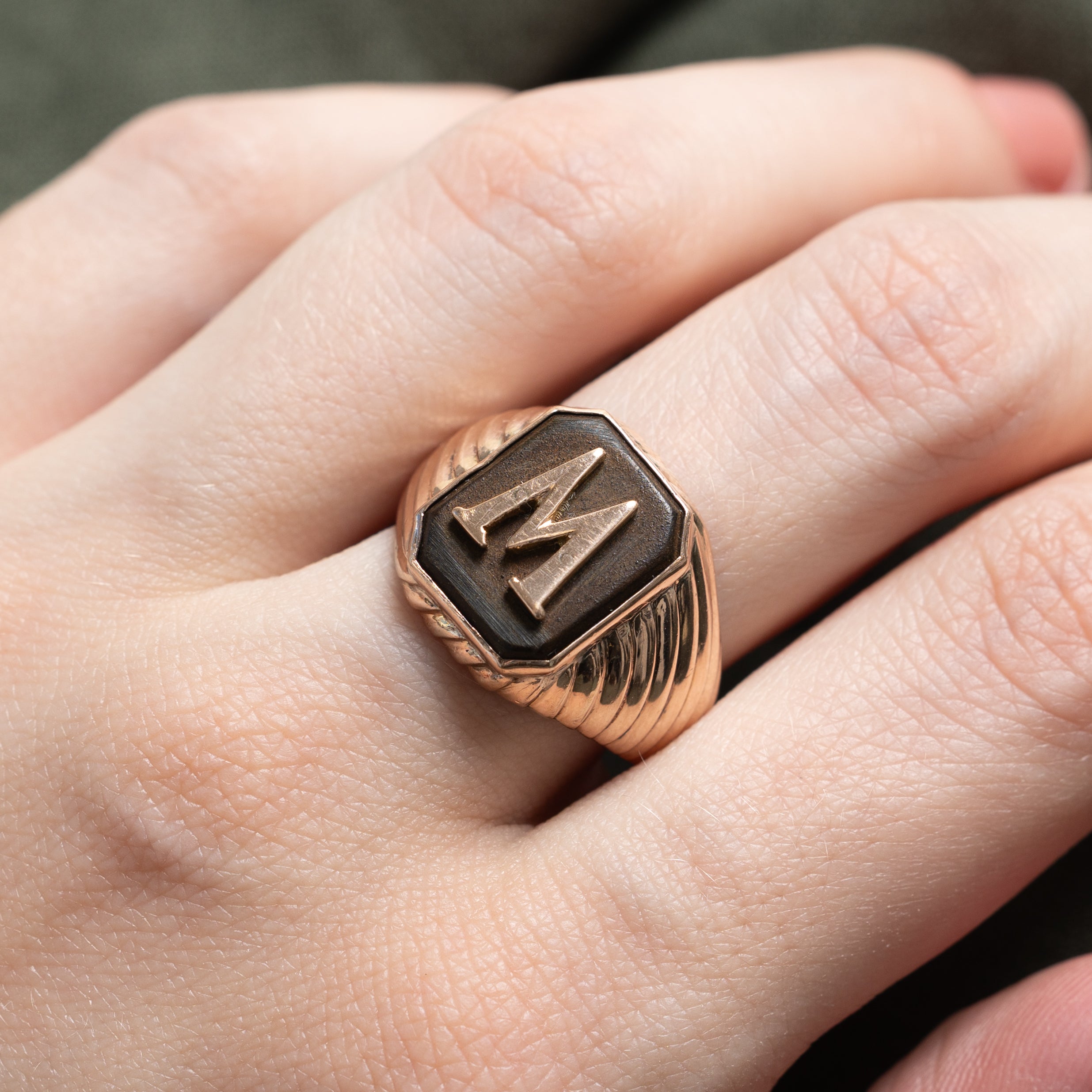 14k Onyx "M" Initial Croissant Signet Ring | 1.00ct | SZ 8.25