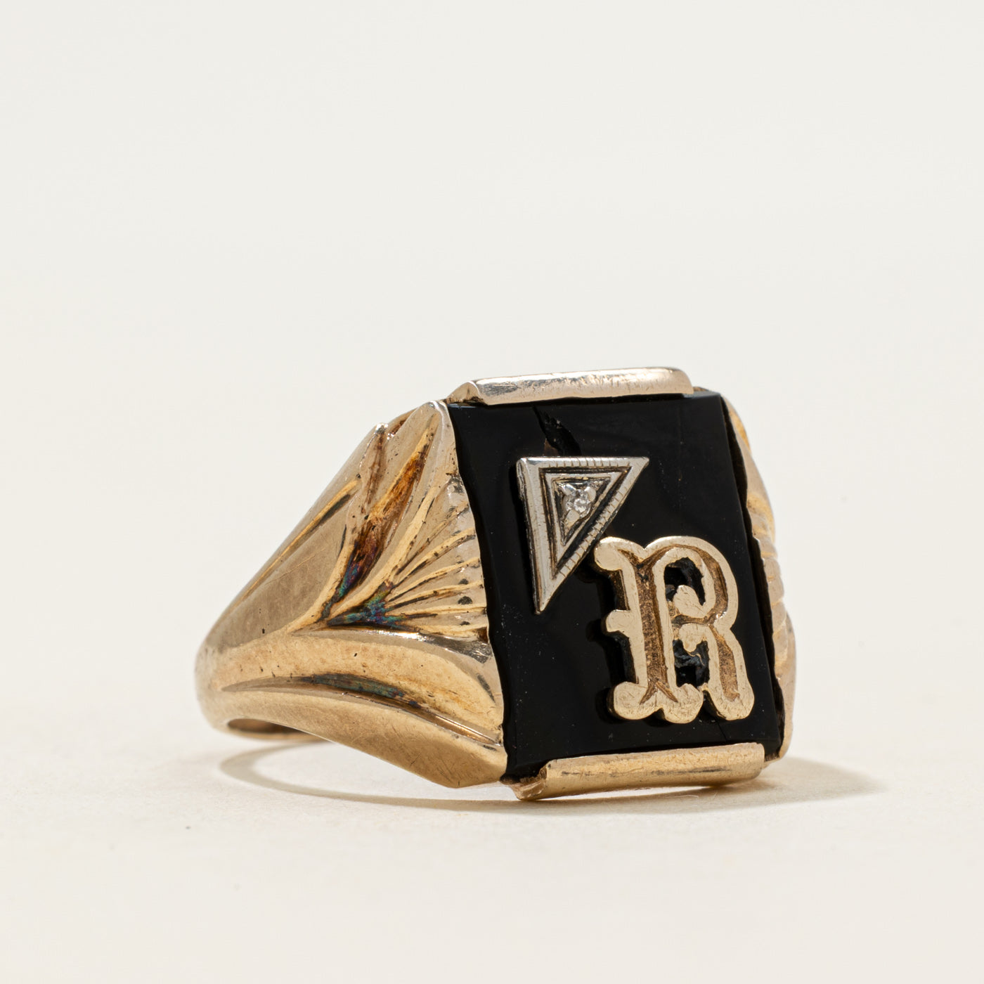 Bague chevalière initiale « R » en onyx et diamant 10 carats | 0,91 ct | Taille 9