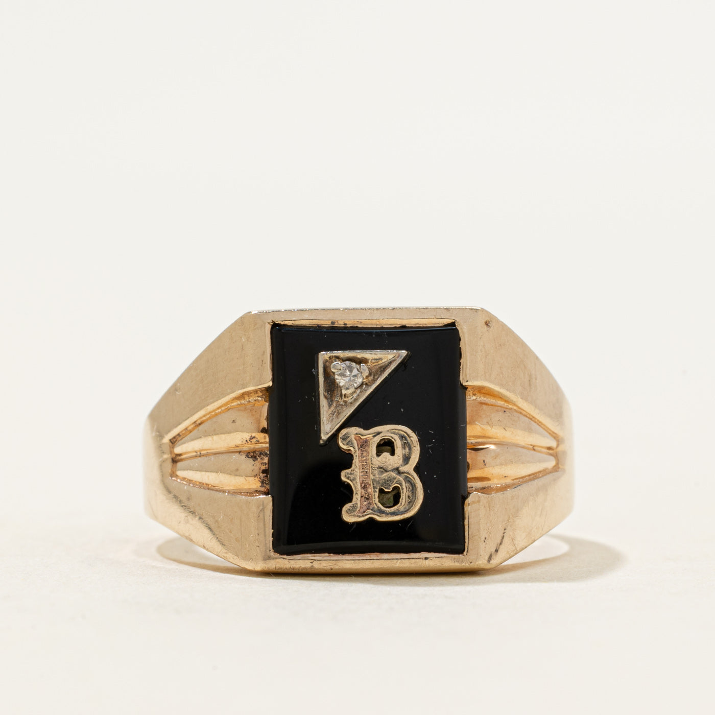 10k Onyx & Diamond "B" Initial Grooved Signet Ring | 1.37ct | SZ 10.25