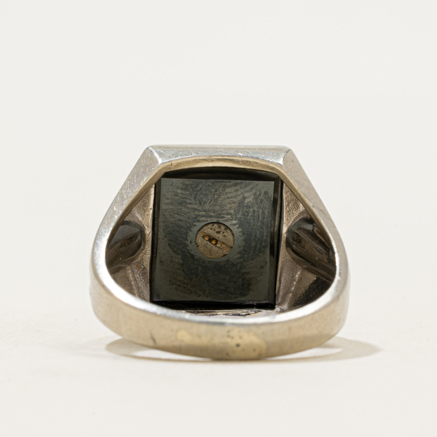 14k Hematite "E" Initial Signet Ring | 2.76ct | SZ 7.25