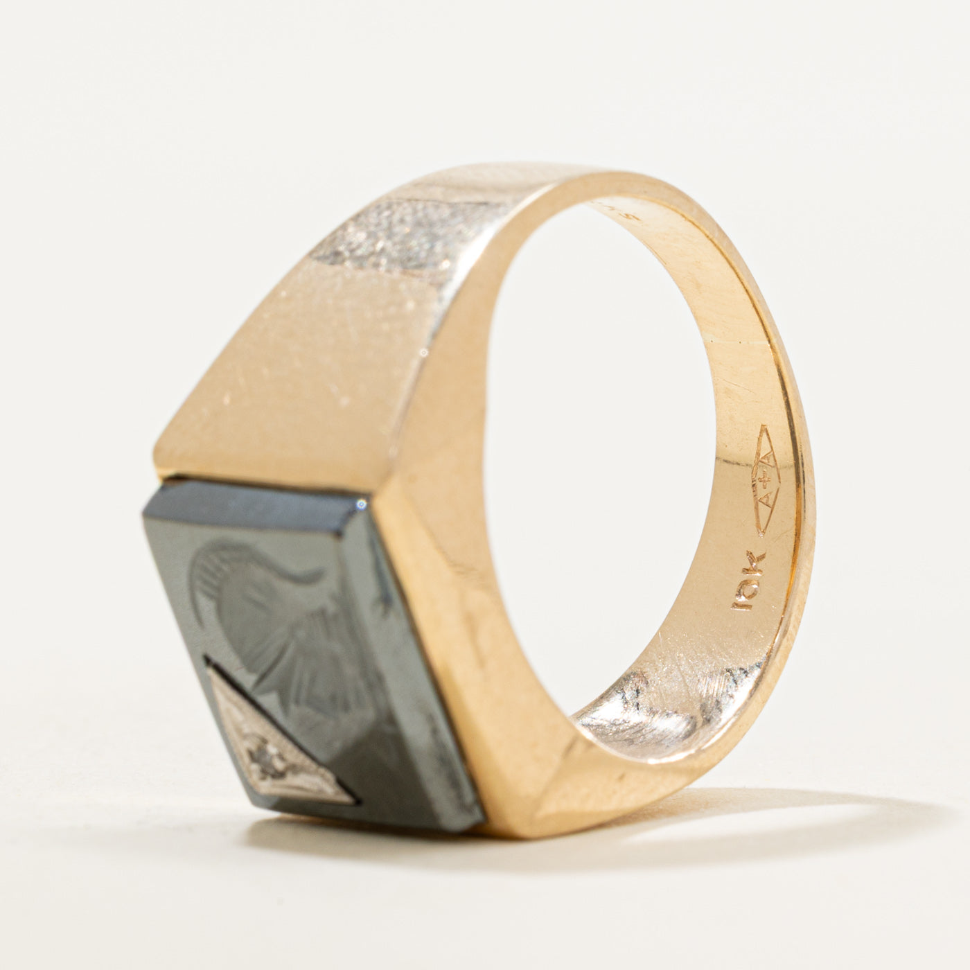 10k Hematite & Diamond Legionnaire Intaglio Signet Ring | SZ 7