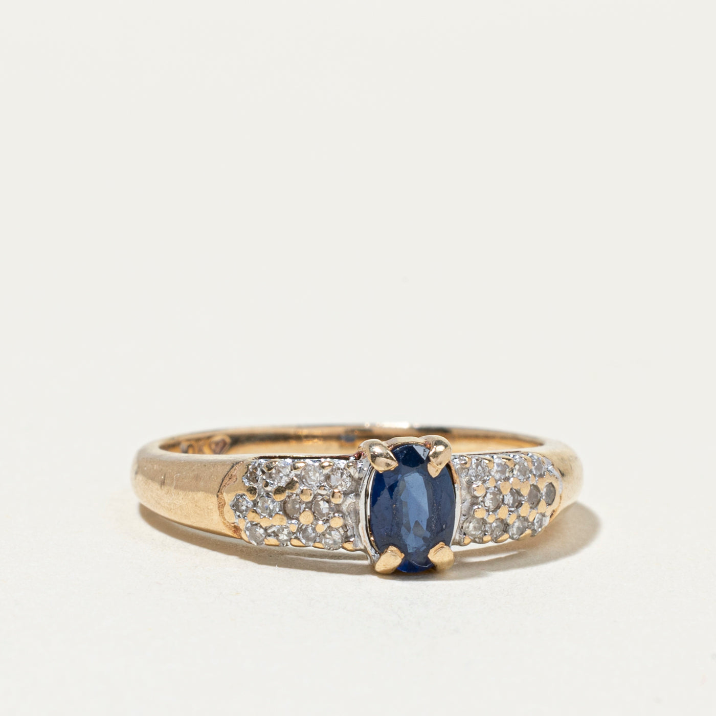 Oval Cut Sapphire & Diamond Accented Ring | SZ 7