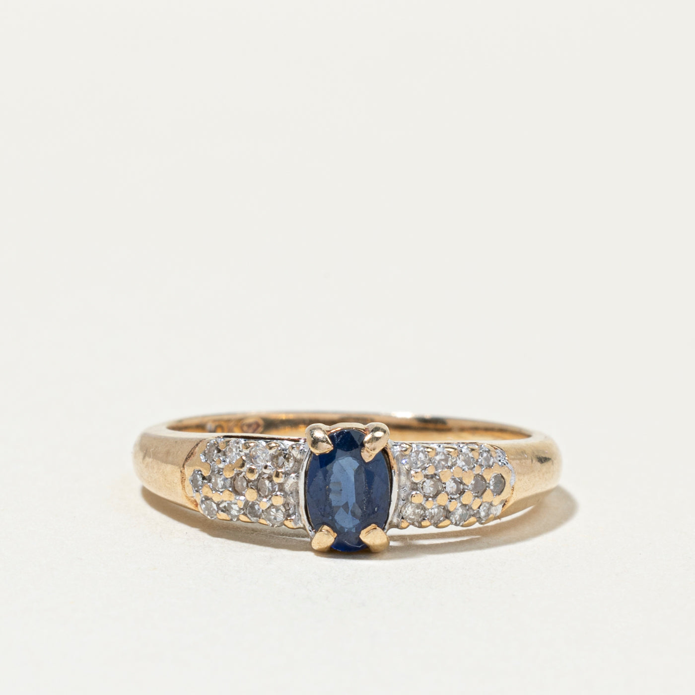 Oval Cut Sapphire & Diamond Accented Ring | SZ 7