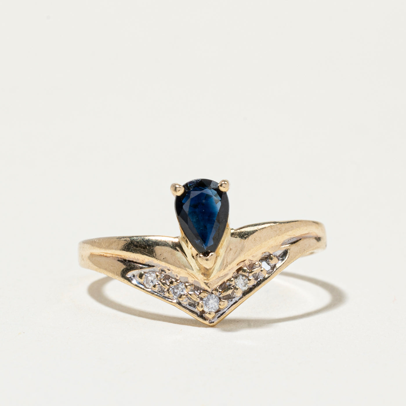 Pear Cut Sapphire & Diamond Chevron Ring | SZ 6