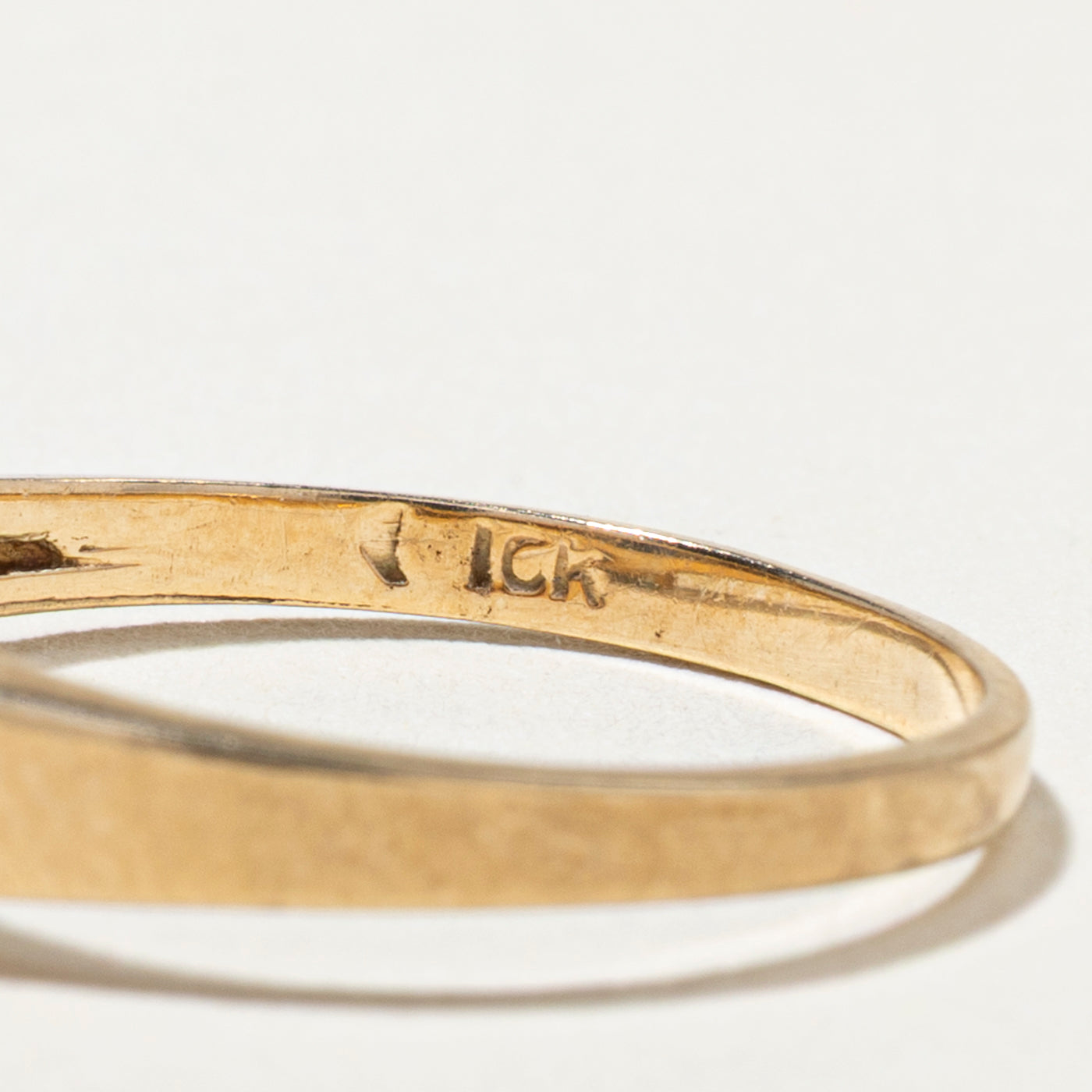 Oval Cut Sapphire & Diamond Accented Ring | SZ 6.75