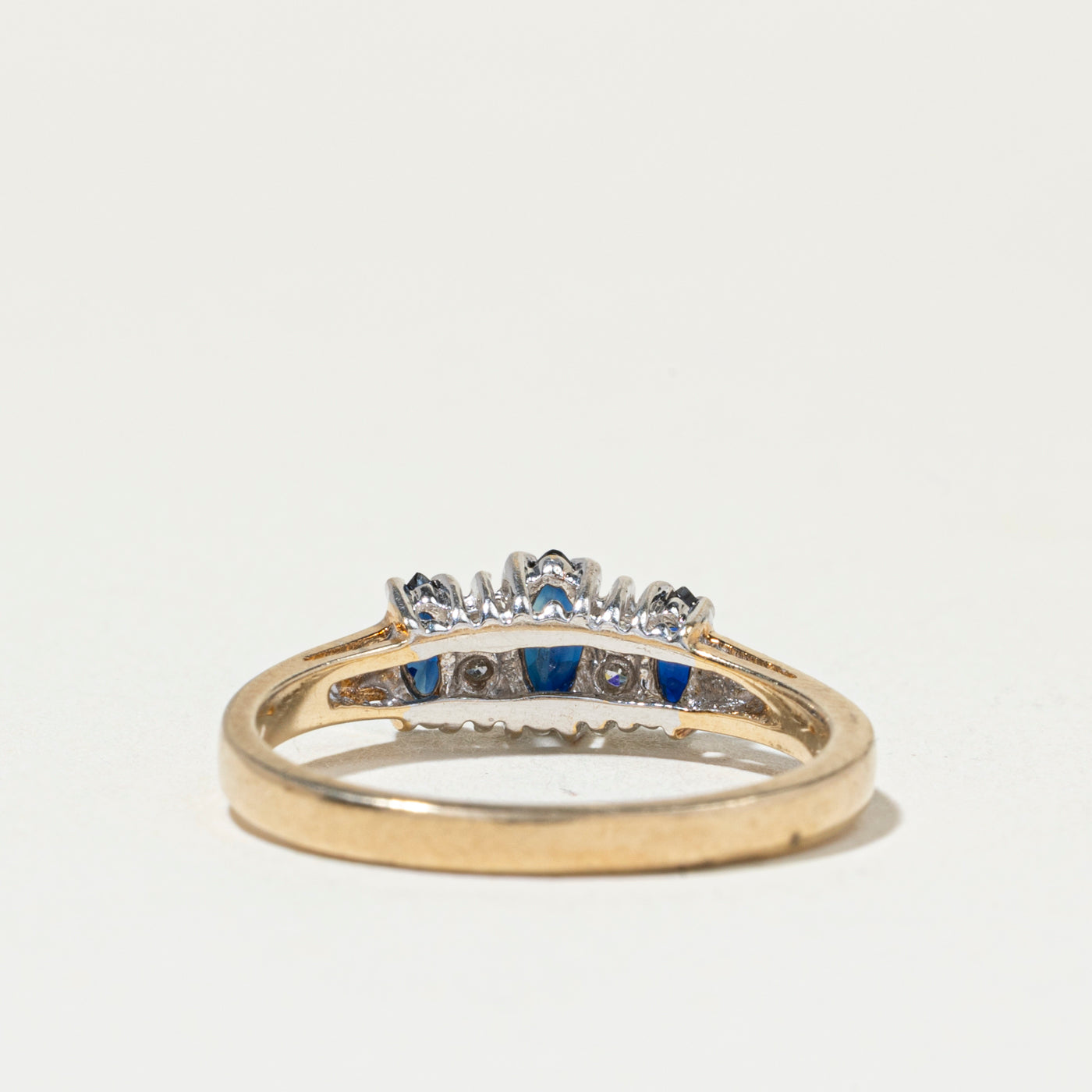 Bague trois pierres saphir et diamants | Taille 5