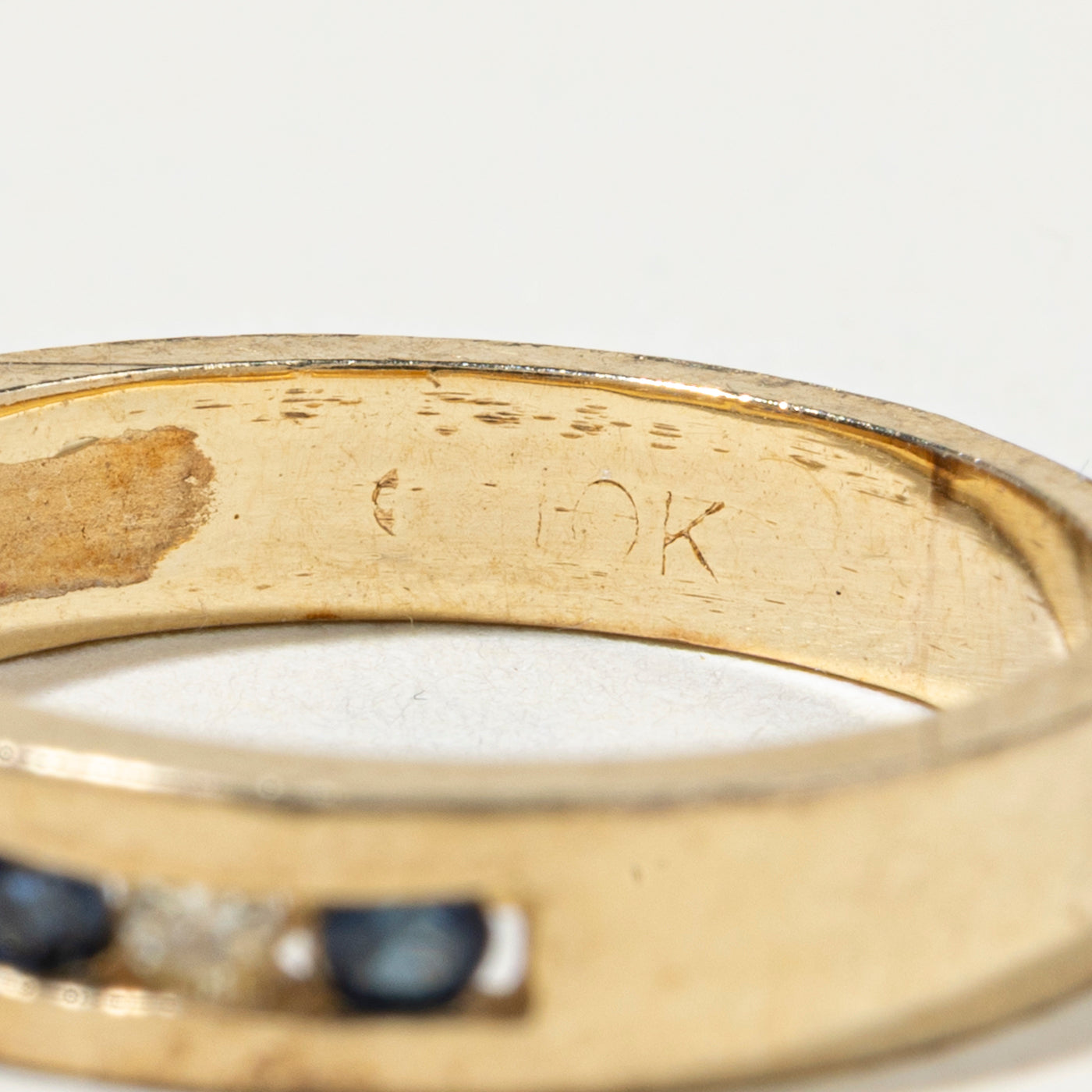 Alliance demi-éternité sertie de diamants et de saphirs | Taille 4,5