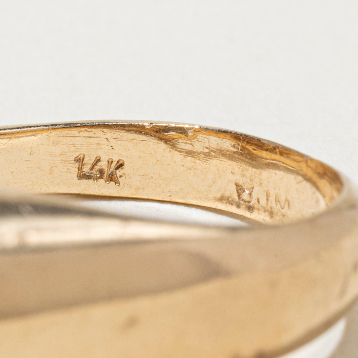 Bague ajourée en forme de pétale, saphir et diamants | Taille 5,5