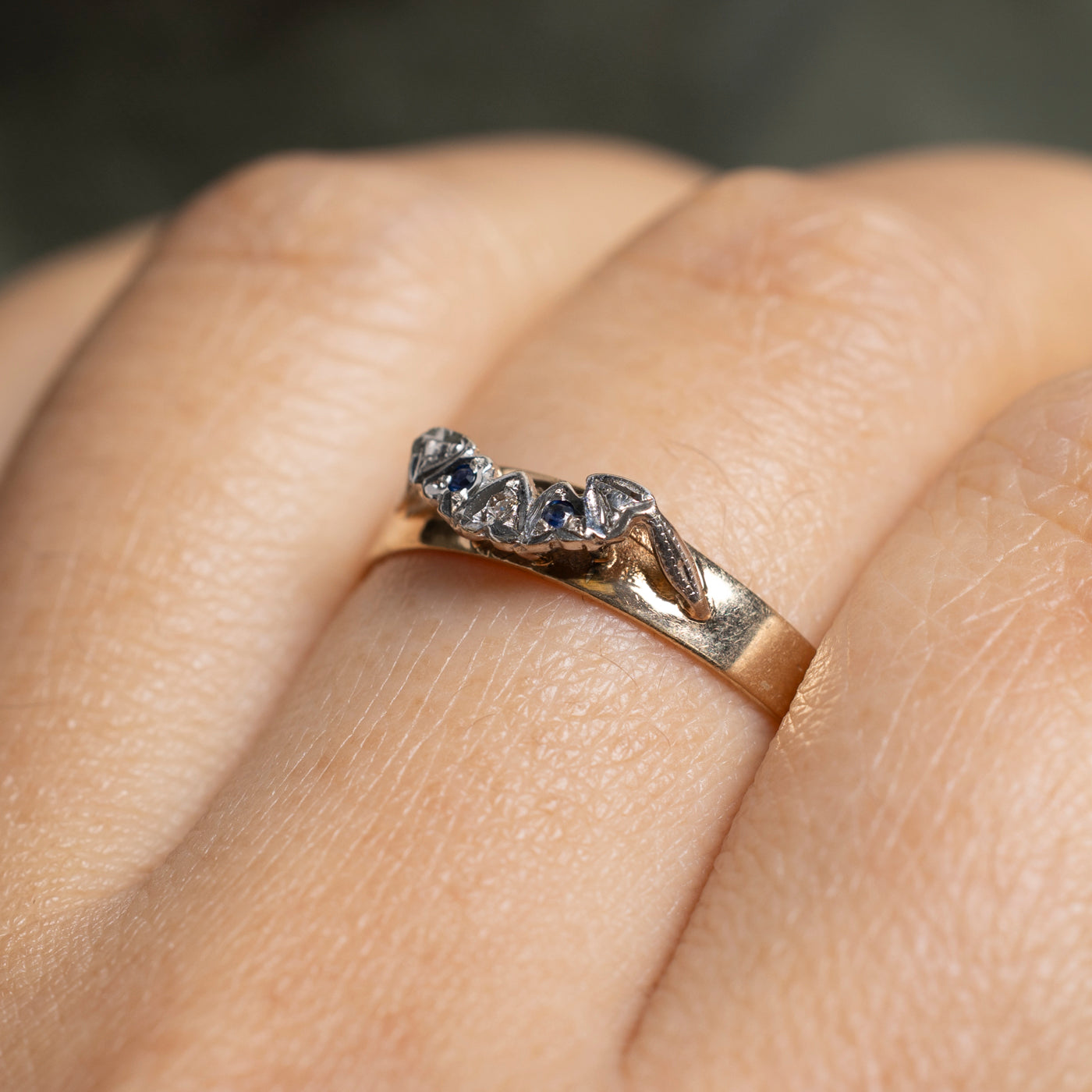 Two Tone Diamond & Sapphire Heart Ring | SZ 9