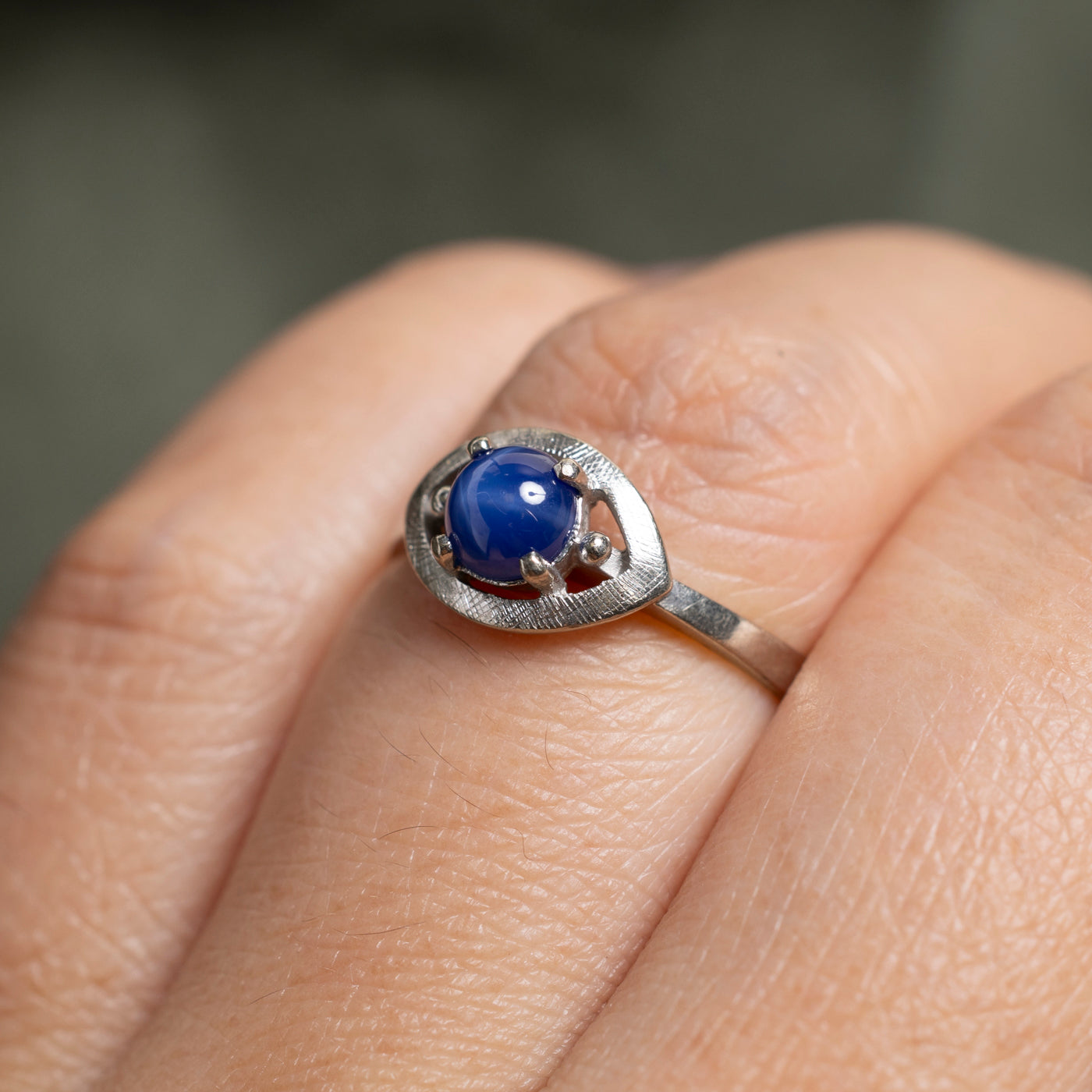 Synthetic Star Sapphire Evil Eye Ring | SZ 6