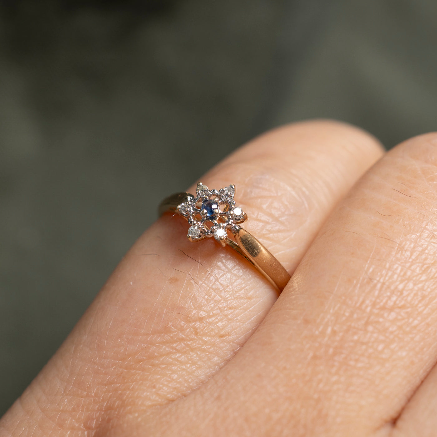 Canadian Sapphire & Diamond Petal Ring | SZ 4.25