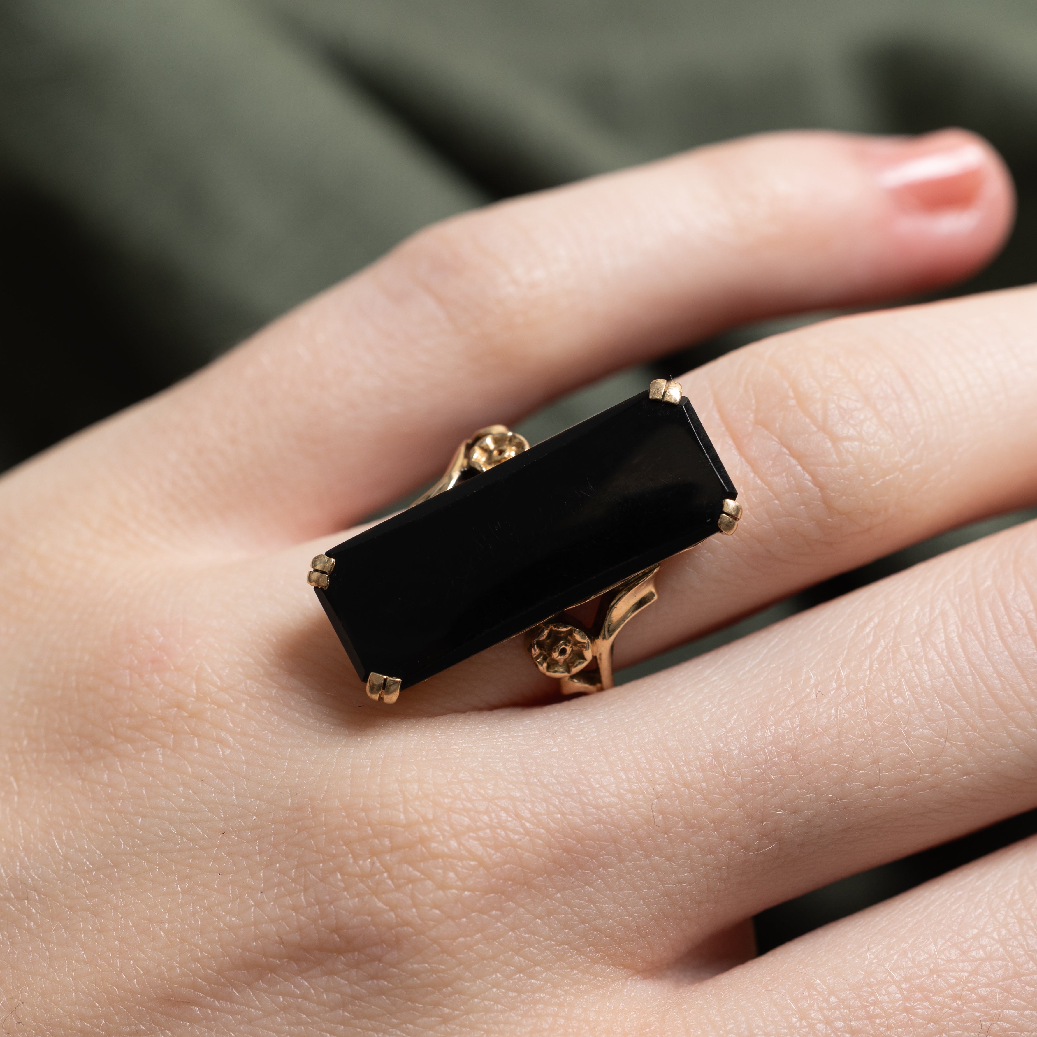 Rectangle Cut Onyx & Flower Accented Cocktail Ring | SZ 5.75