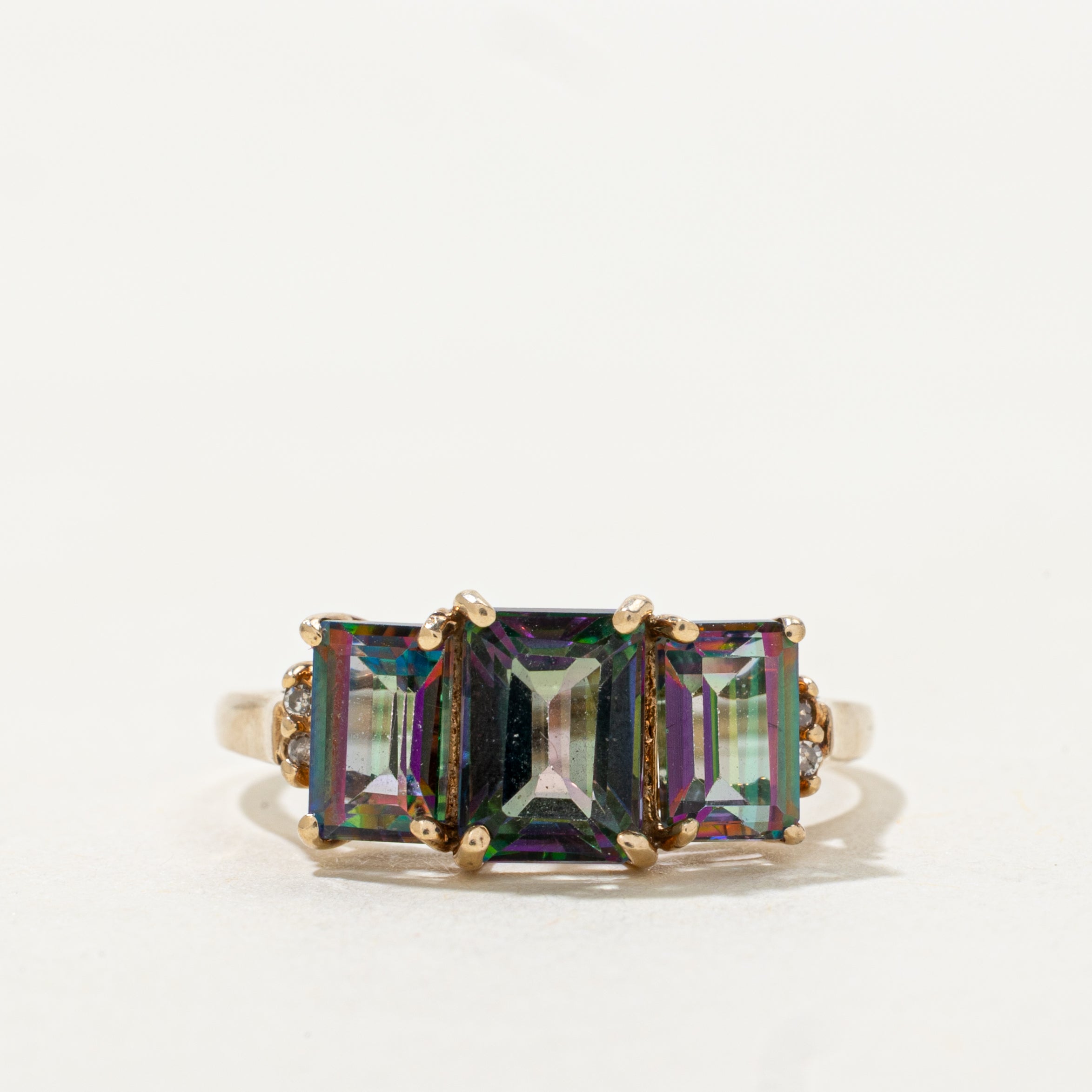 Bague trois pierres en topaze mystique et diamants | Taille 7