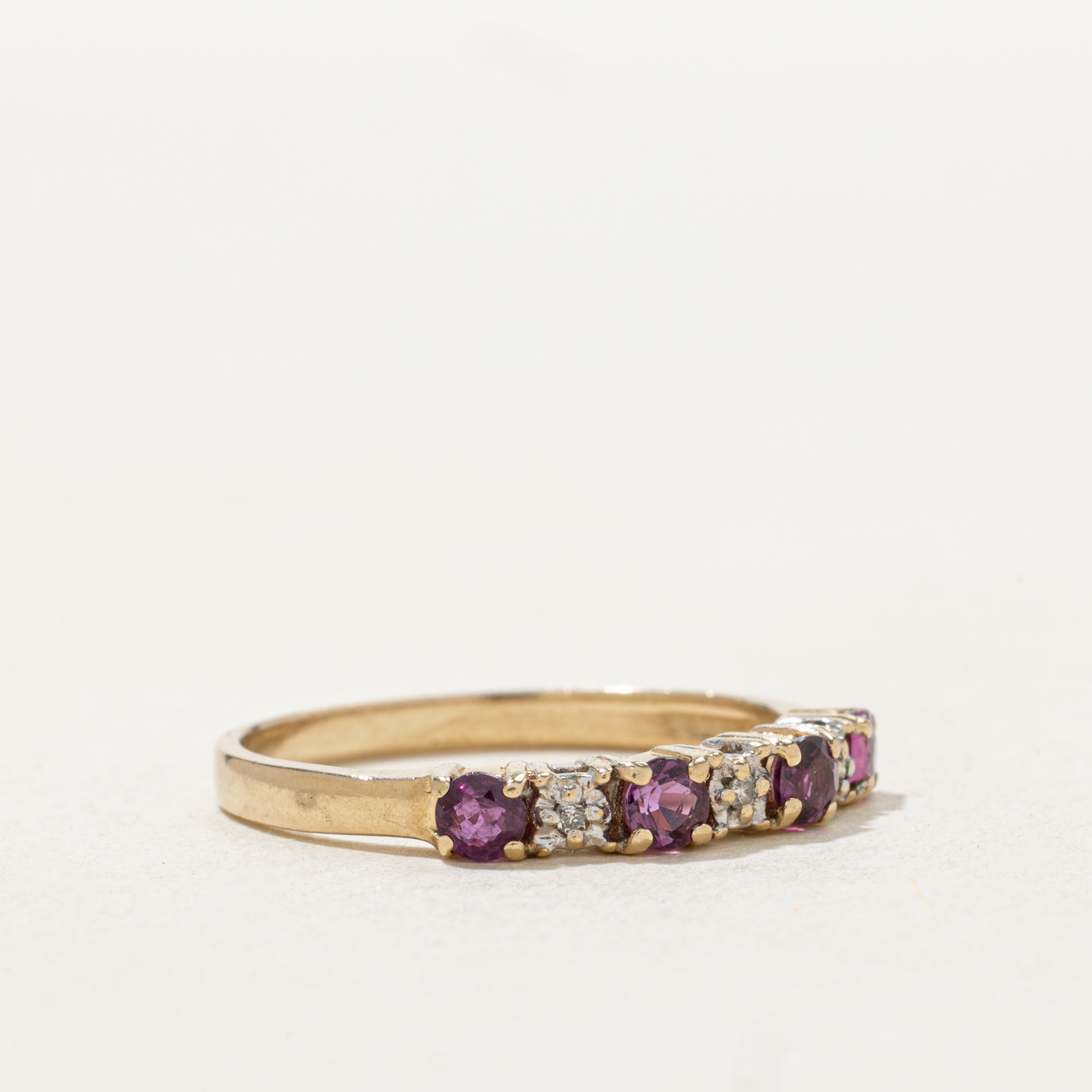 Bande semi-éternité diamant et rubis | Taille 6,25