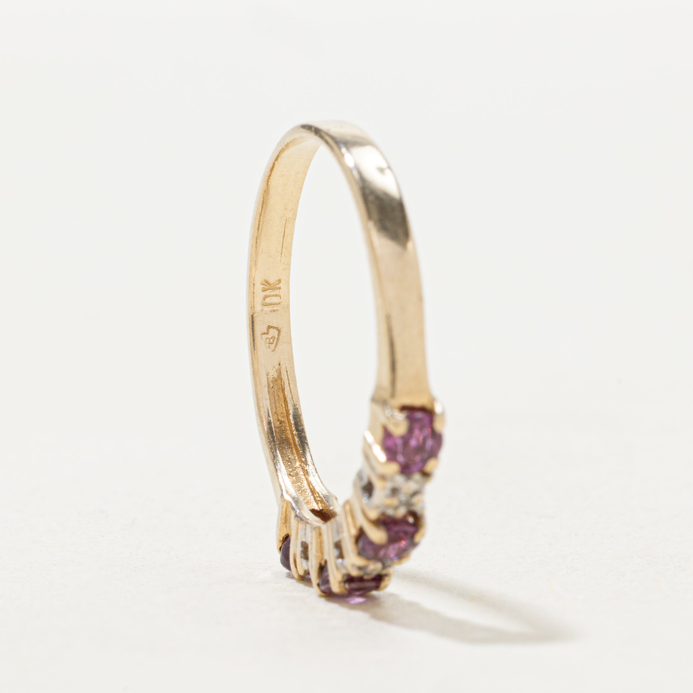 Bande semi-éternité diamant et rubis | Taille 6,25