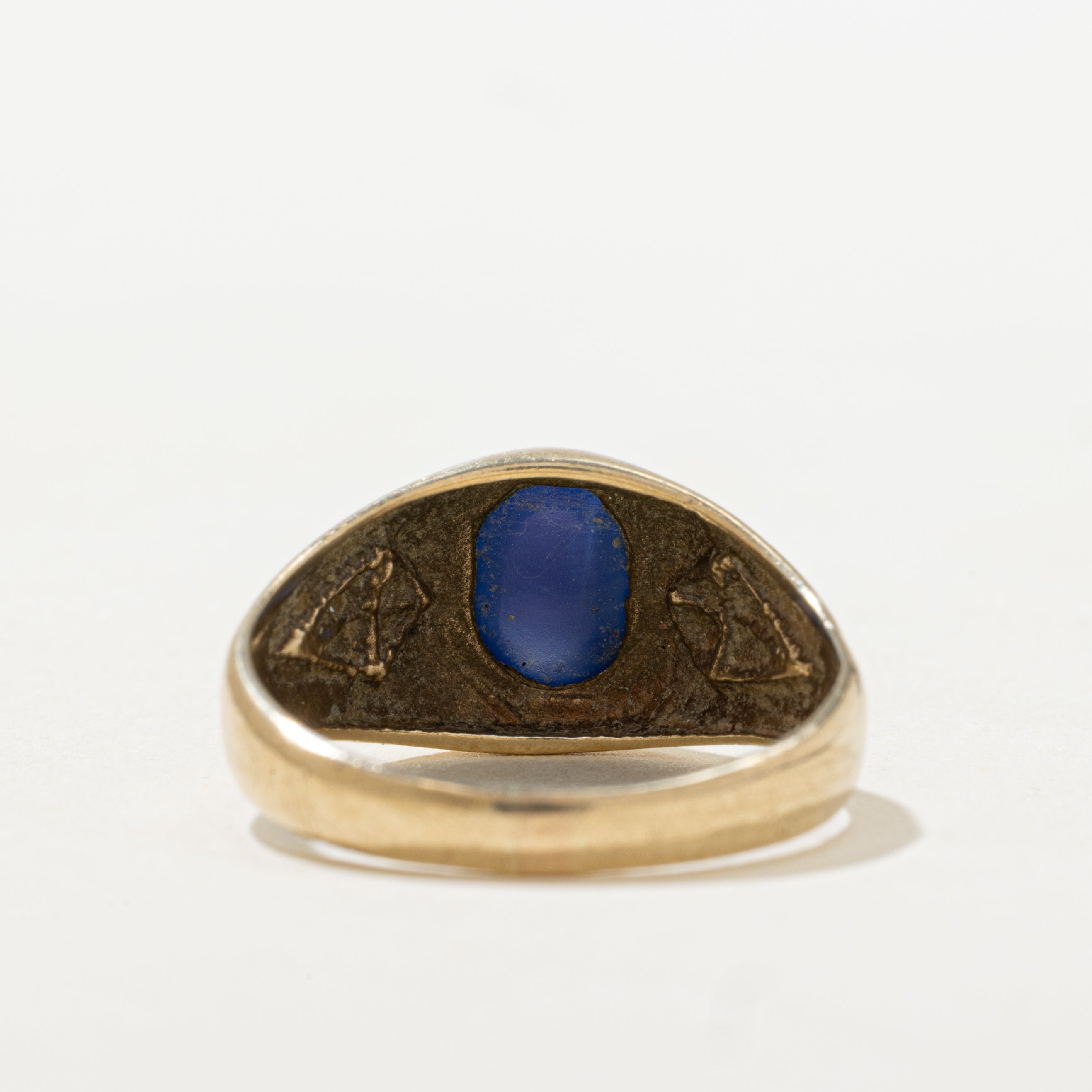 Cabochon Synthetic Star Sapphire Engraved Dome Ring | SZ 7.5