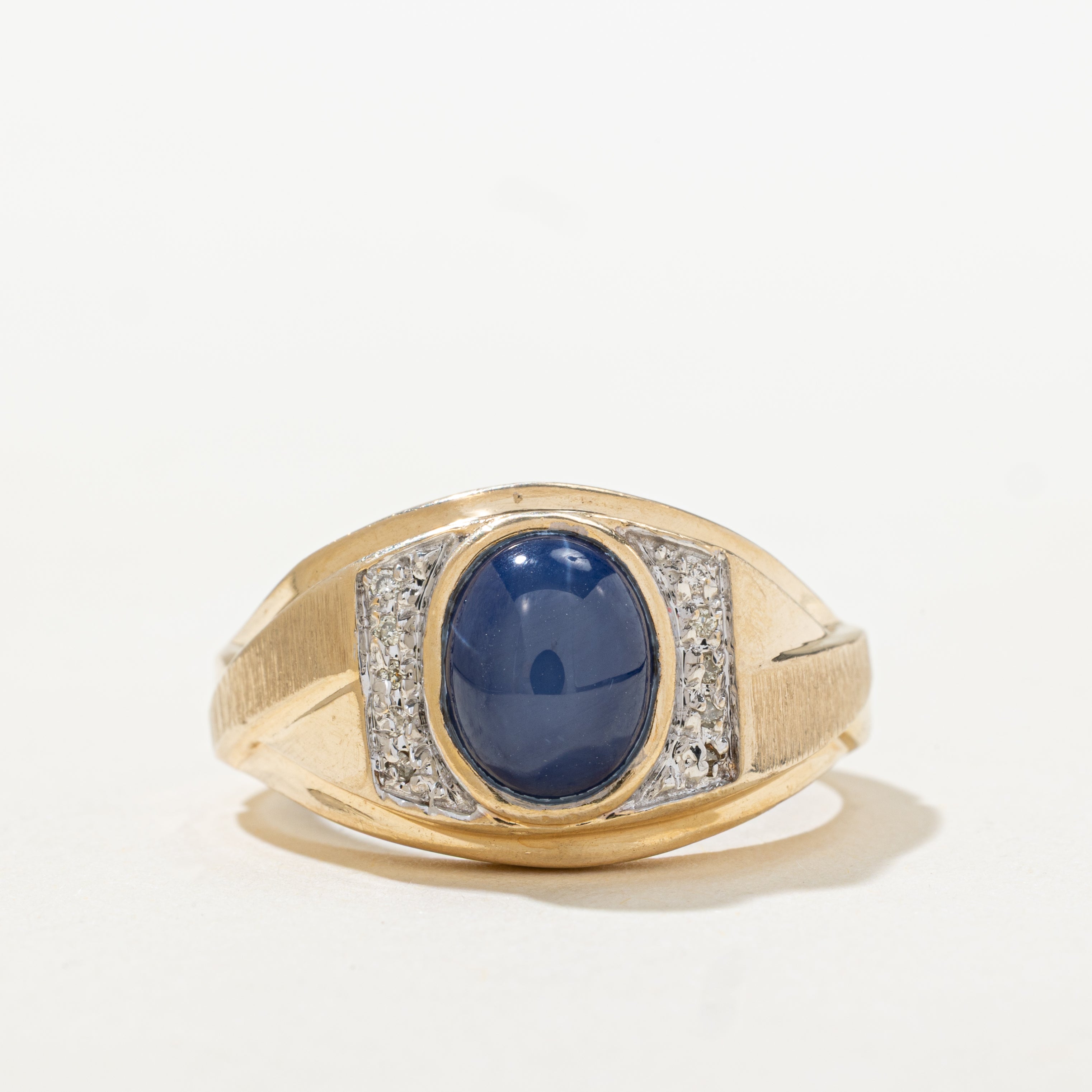 Cabochon Synthetic Star Sapphire & Natural Diamond Ring | SZ 10