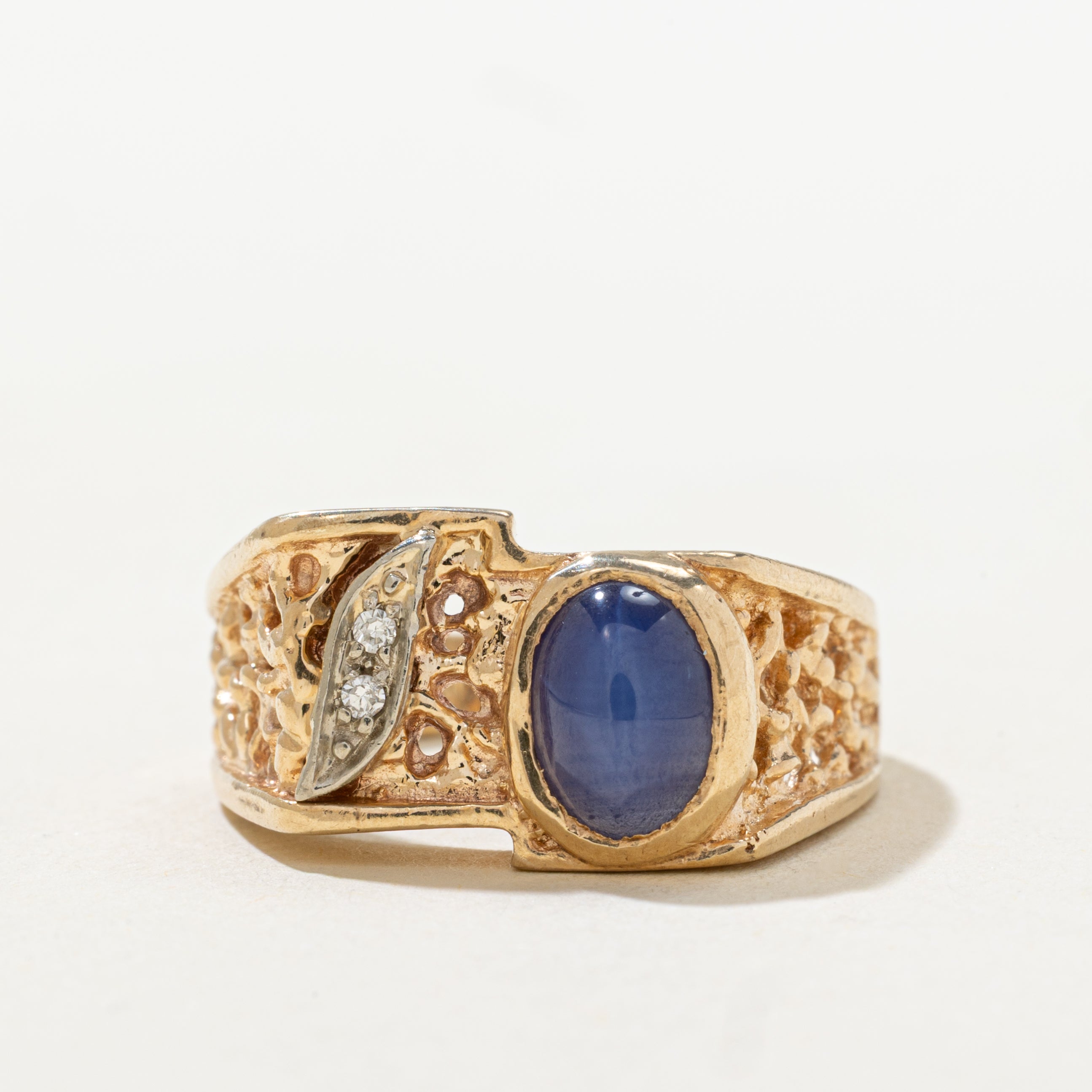 Cabochon Synthetic Star Sapphire & Natural Diamond Textured Ring | SZ 7.75