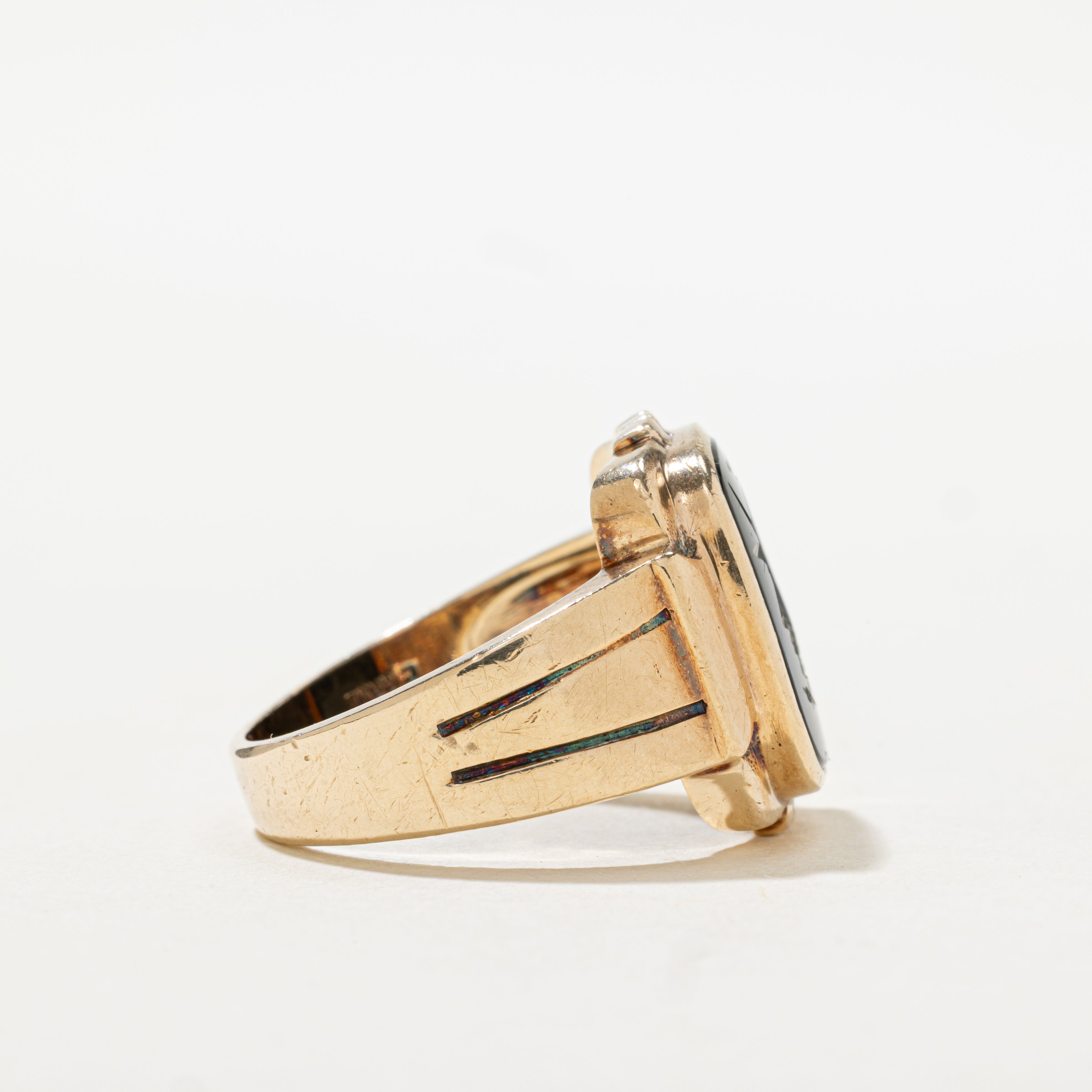 Onyx Intaglio Signet Ring | SZ 10.5