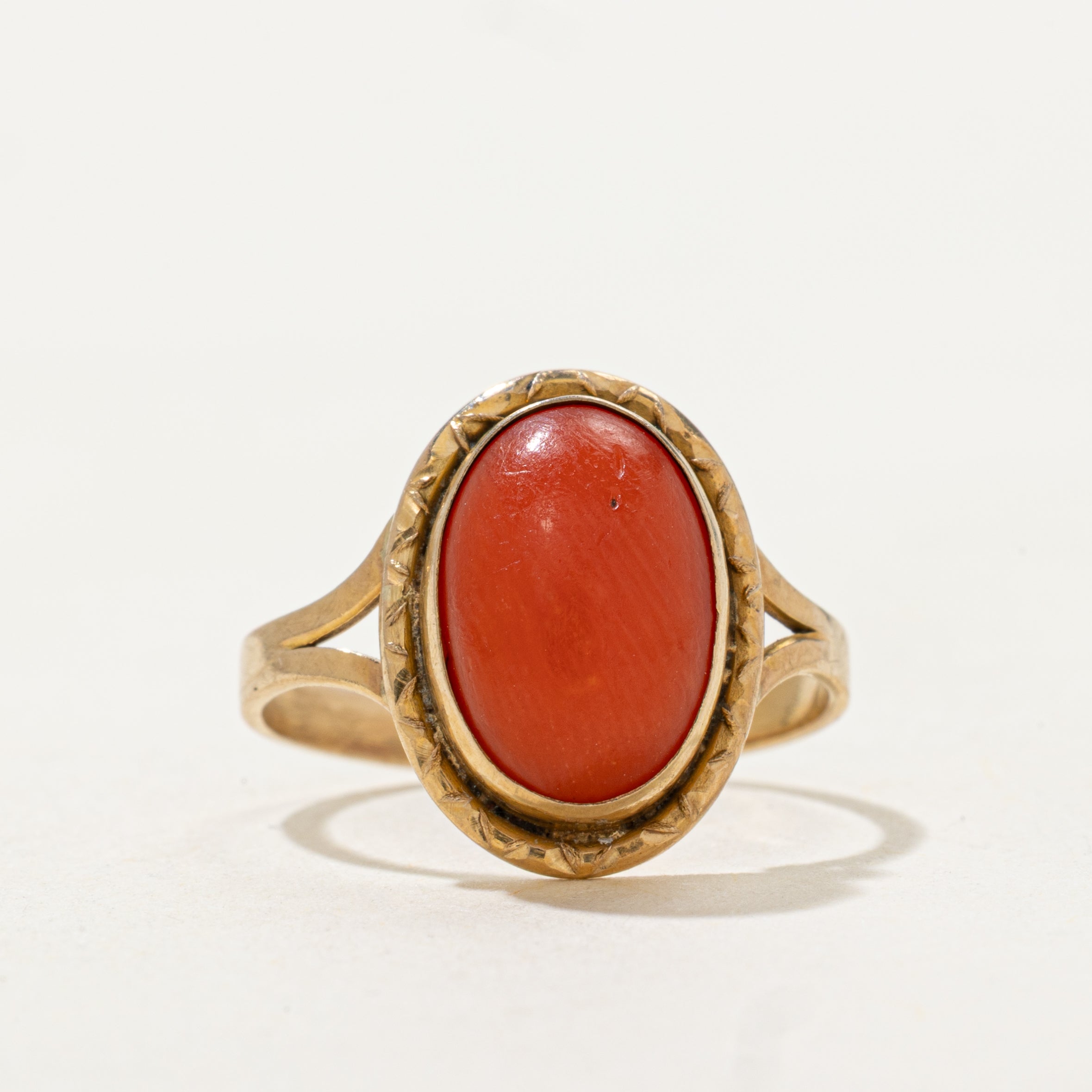 18k Bezel Set Coral Open Shank Ring | SZ 3