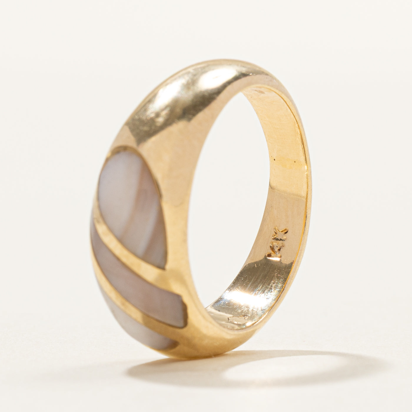 Mother of Pearl Dome Ring | SZ 6.25