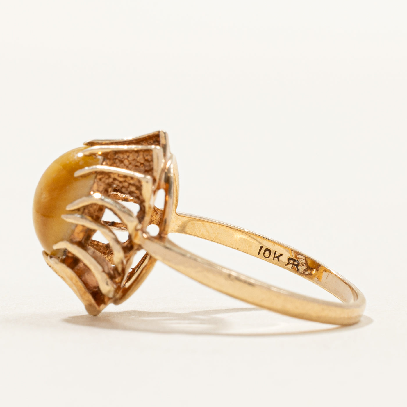Cat's Eye Floral Cocktail Ring | SZ 6