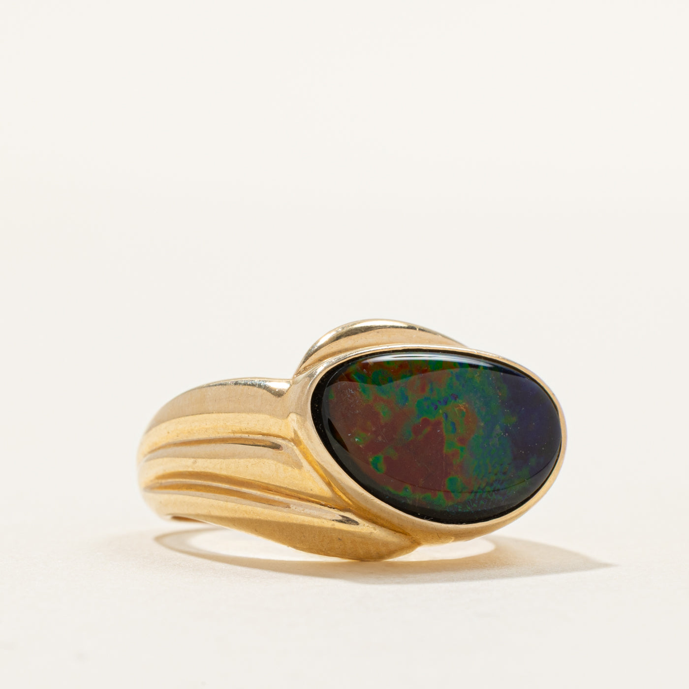 Cabochon Ammolite Grooved Cocktail Ring | SZ 7.75