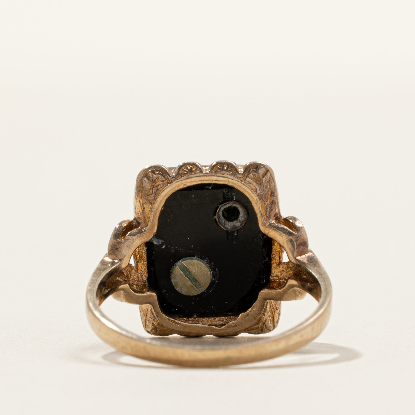 Onyx & Diamond "C" Scalloped Initial Signet Ring | 0.003ct | SZ 6.25