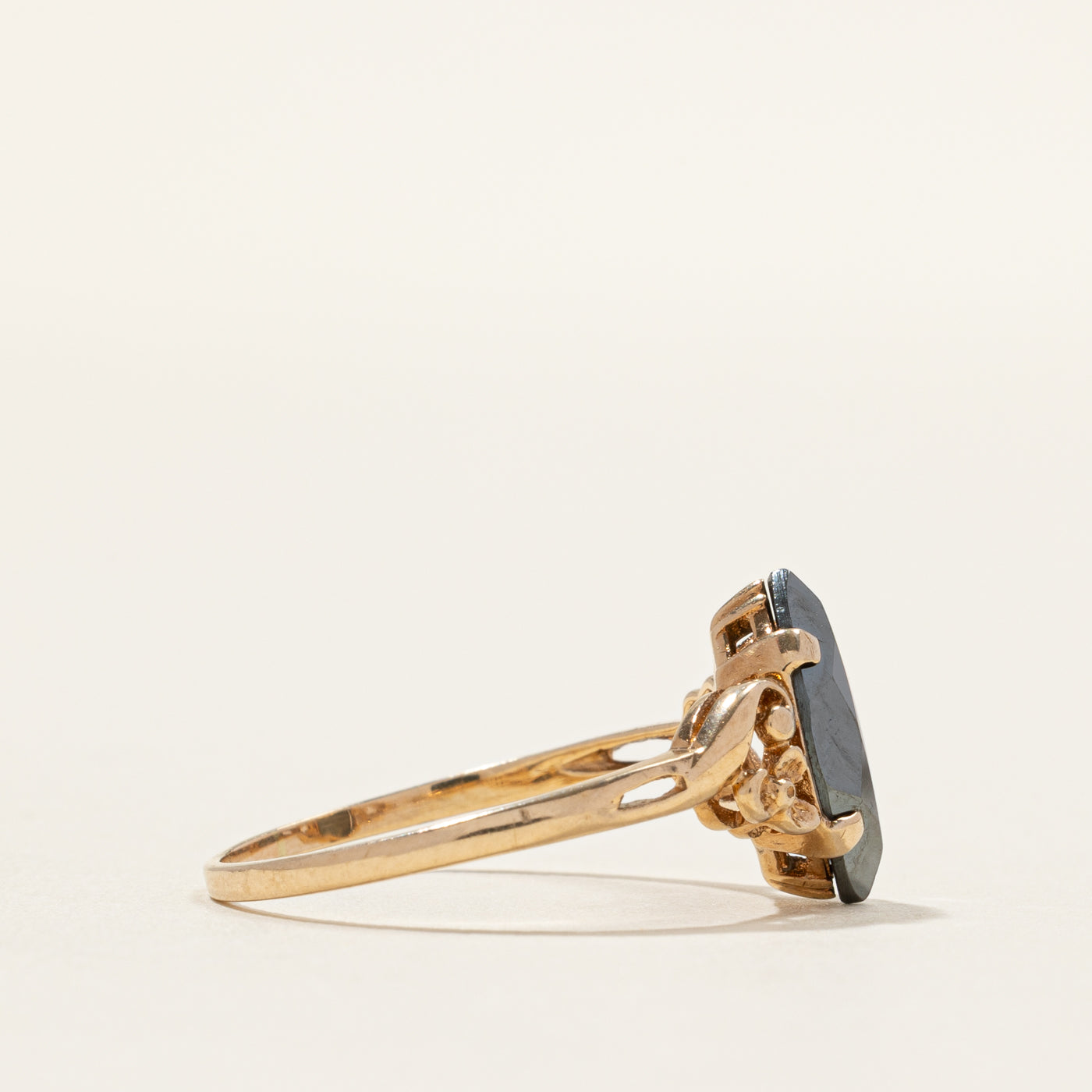 Hematite Floral Navette Ring | SZ 7.75