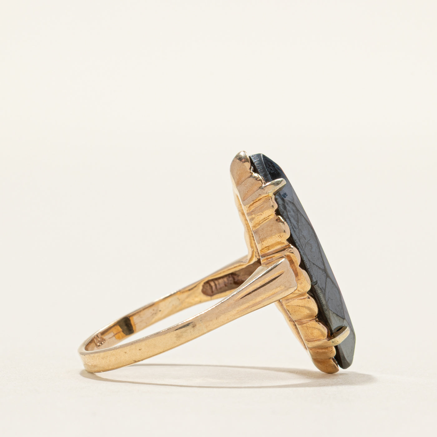 Hematite Grooved Navette Ring | SZ 6.25