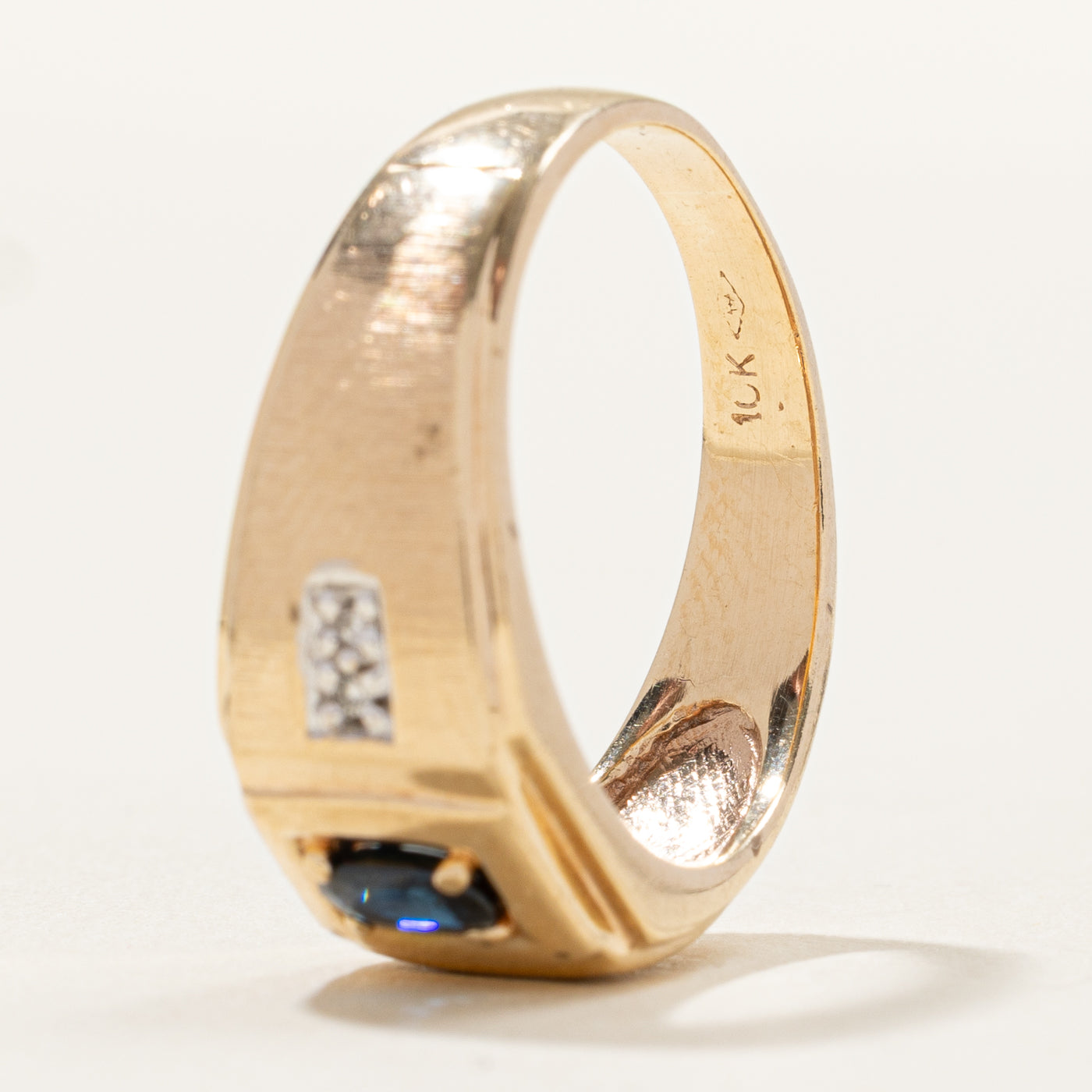 Oval Cut Sapphire & Diamond Signet Ring | 0.02ctw | SZ 8.5