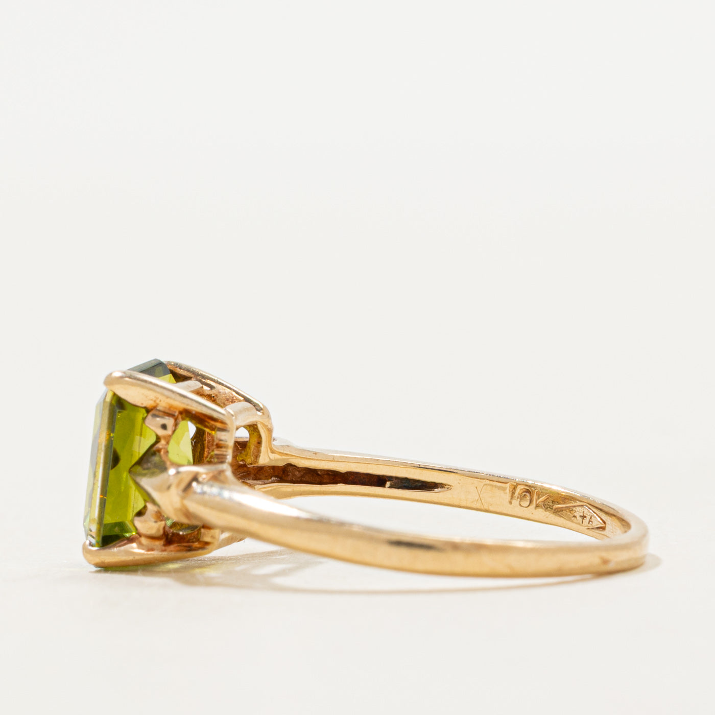 Basket Set Synthetic Spinel Ring | SZ 5.5