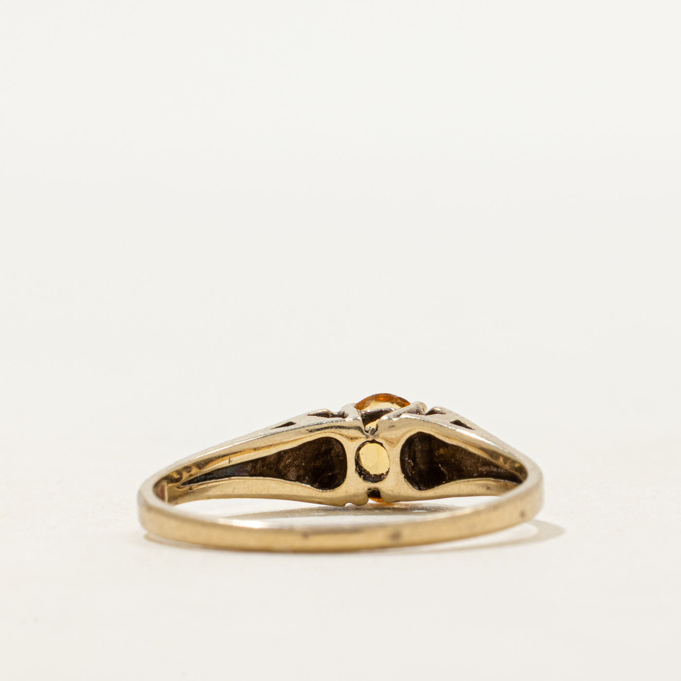 Oval Cut Citrine Tapered Ring | SZ 6