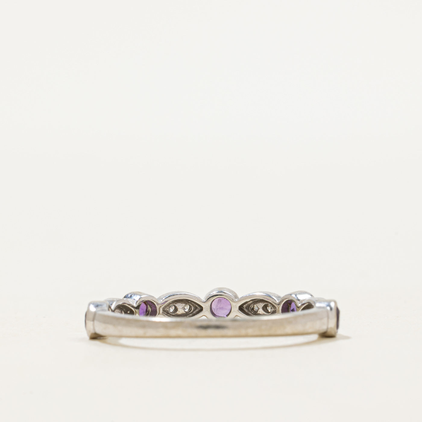 Alliance demi-éternité en diamants et améthystes | Taille 6,5