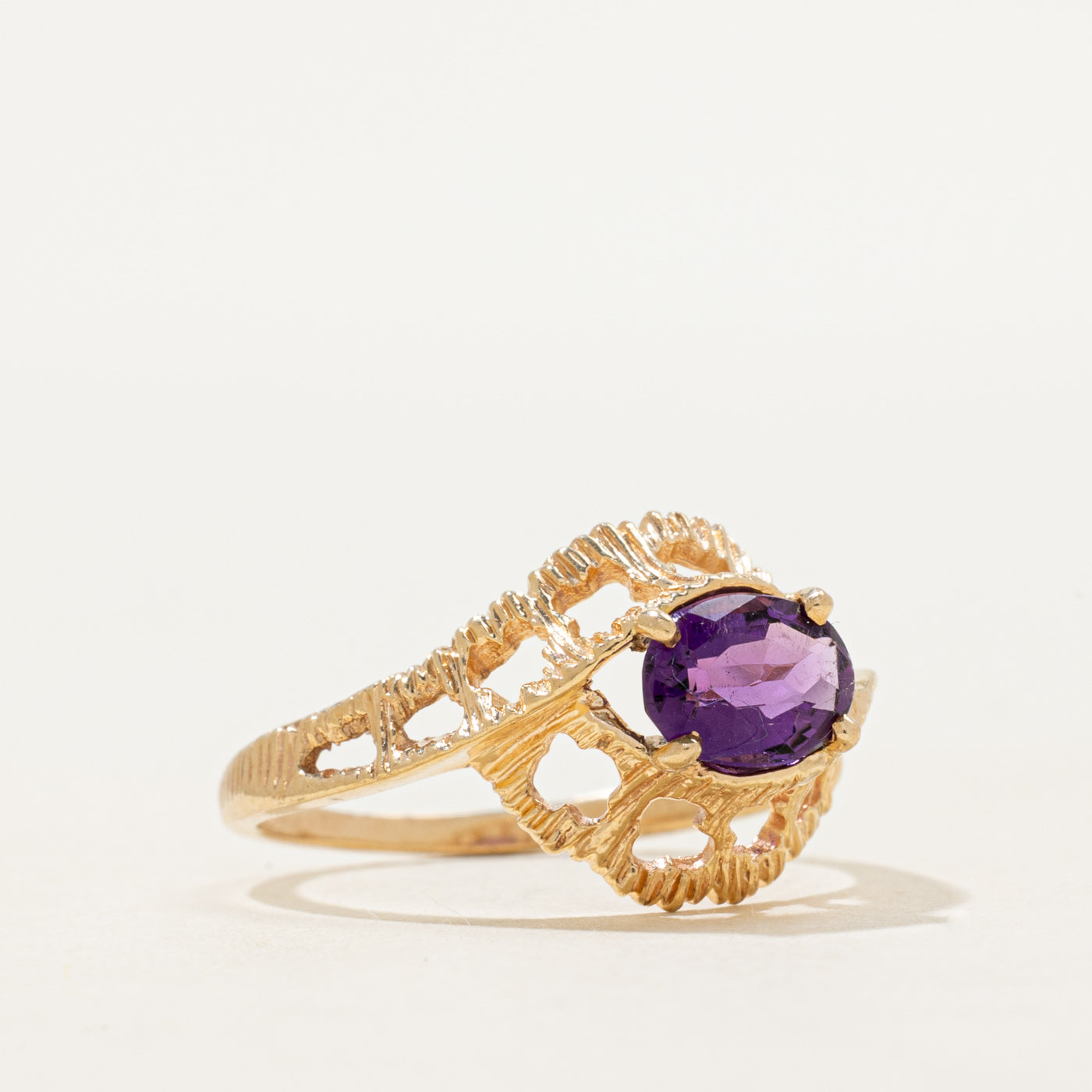 East West Amethyst Textured Openwork Ring | SZ 6.5