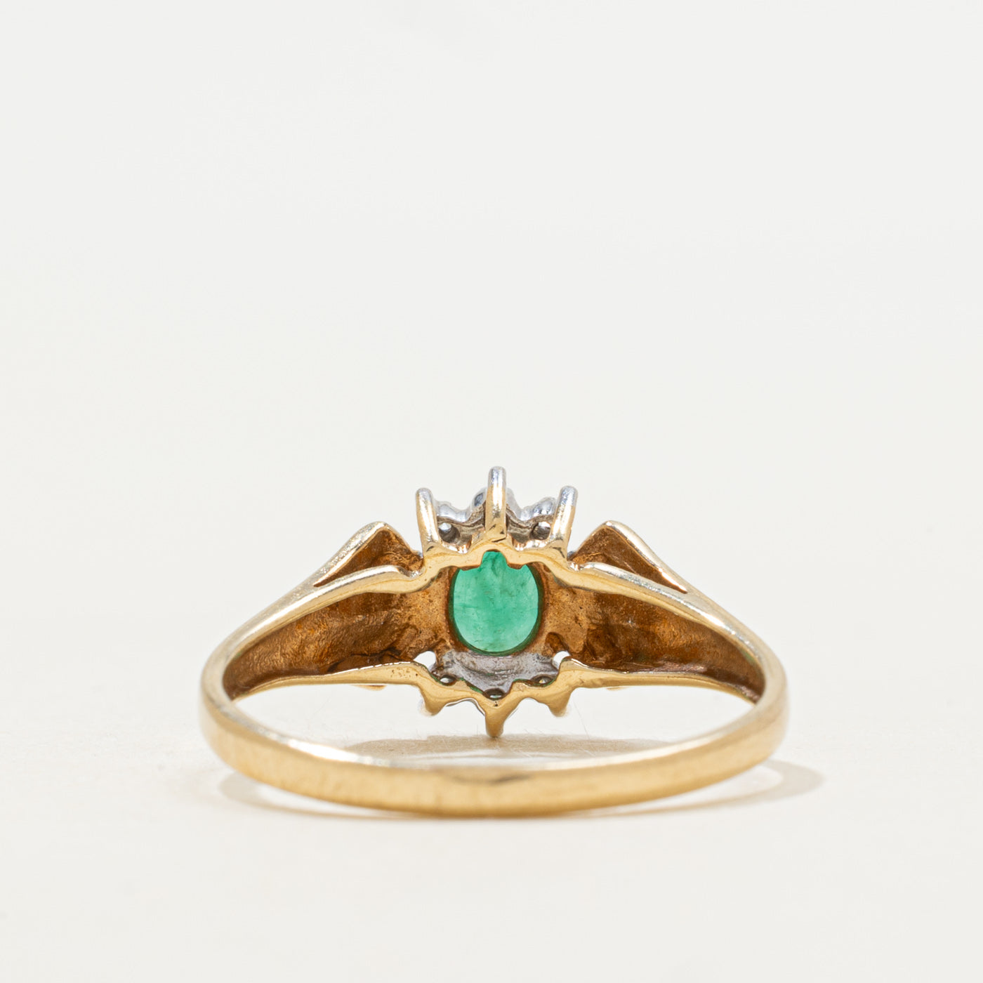Oval Cut Diamond & Emerald Petal Ring | SZ 7