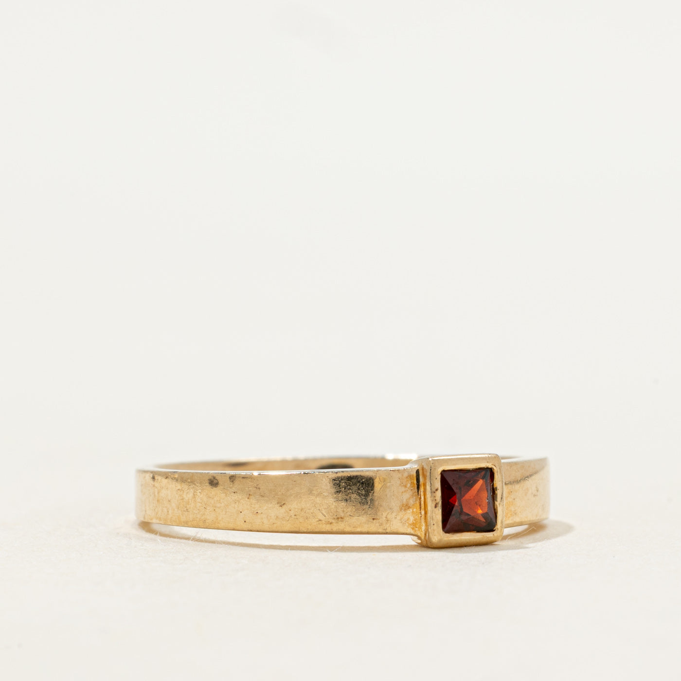 Bezel Set Princess Cut Garnet Ring | SZ 8.25