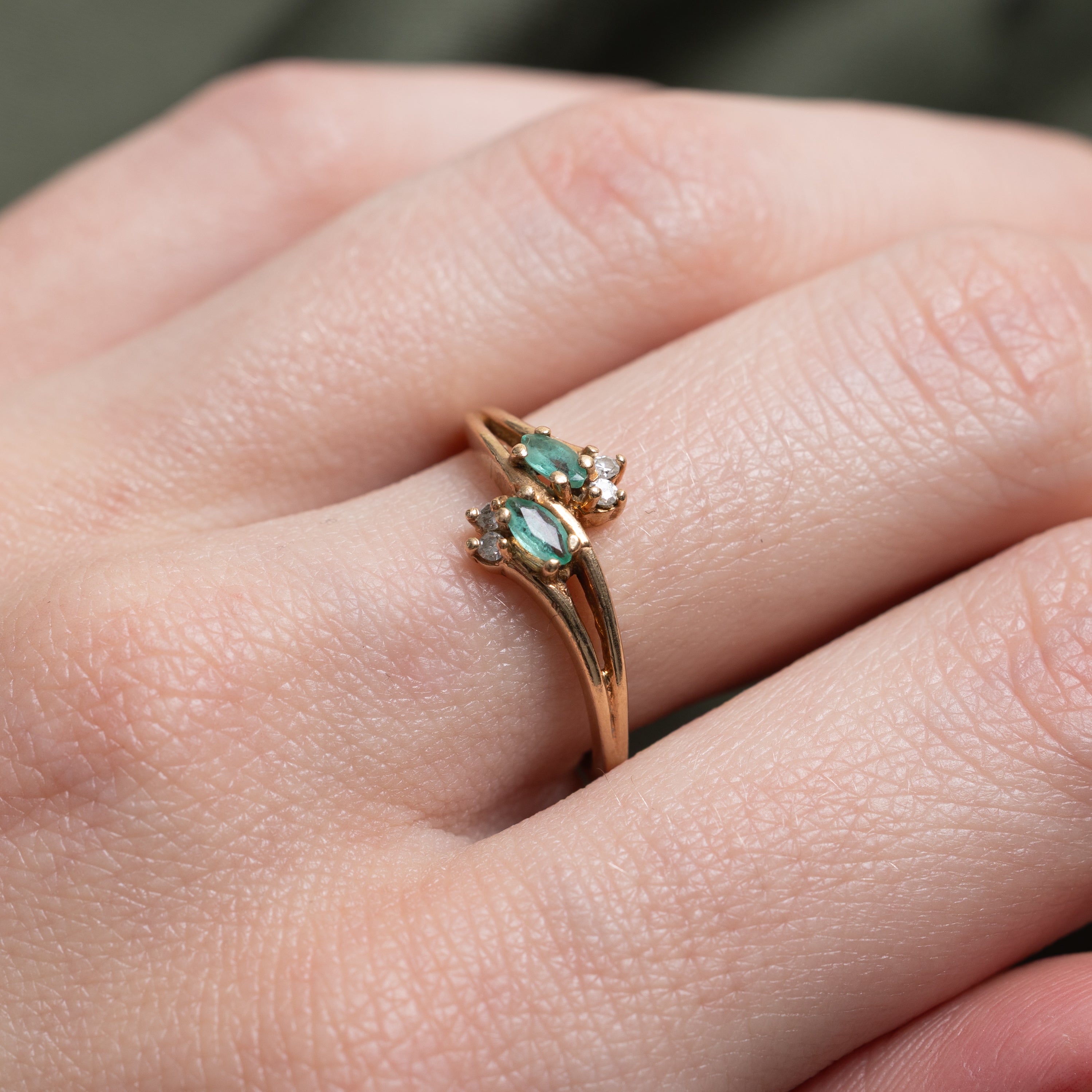 Bague contournante émeraude et diamant | Taille 6,5