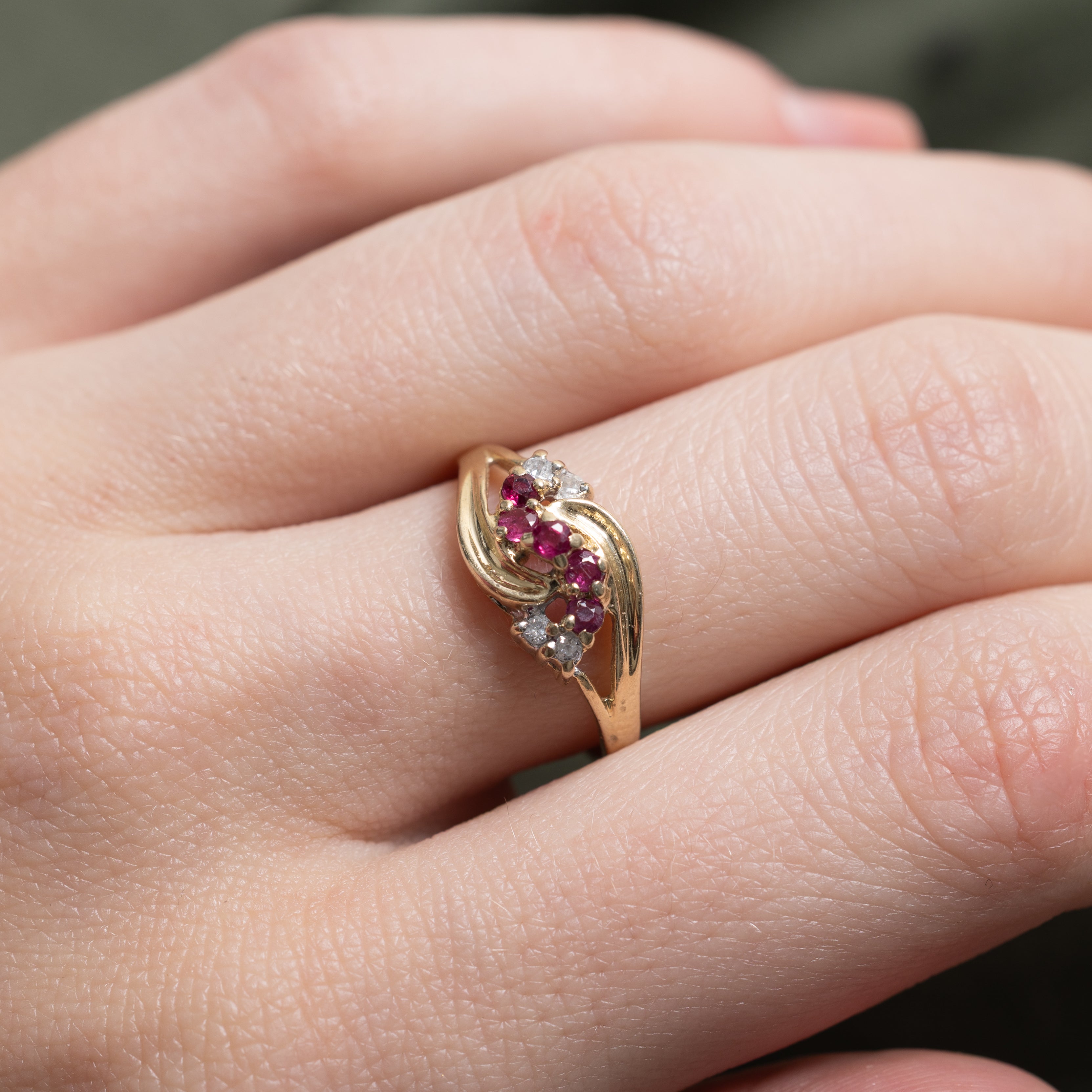 Ruby & Diamond Cluster Openwork Ring | SZ 6.25