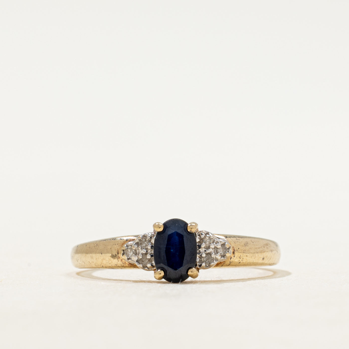Oval Cut Sapphire & Diamond Accented Ring | SZ 6.75