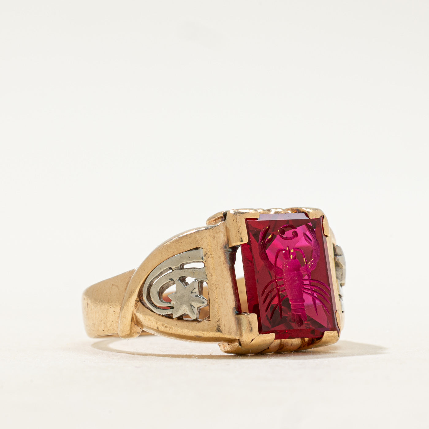 Two Tone Synthetic Ruby Lobster Intaglio Ring | SZ 10.5