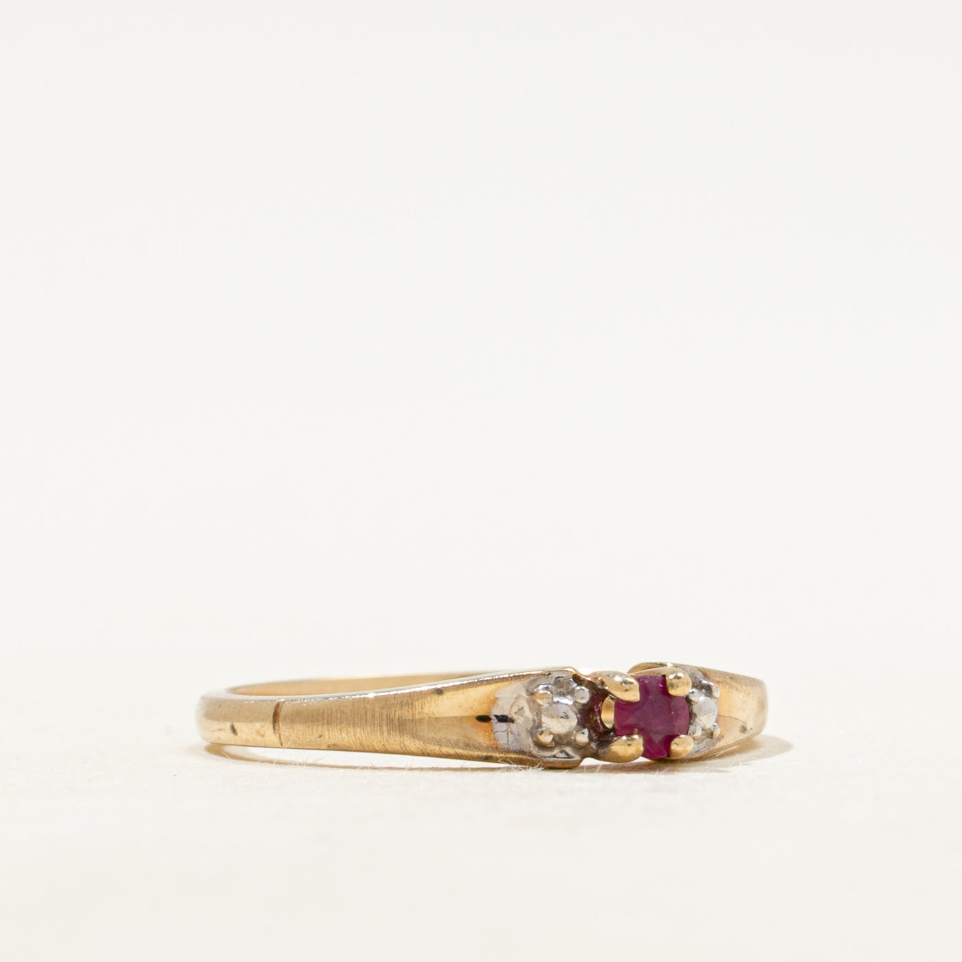 Petite Ruby Ring | SZ 6.75
