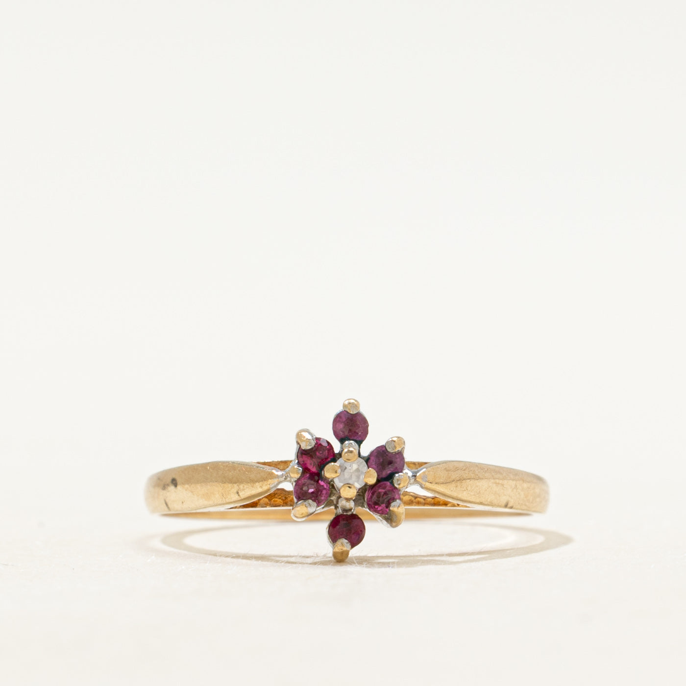 Synthetic Ruby & Natural Diamond Petal Ring | SZ 6.5