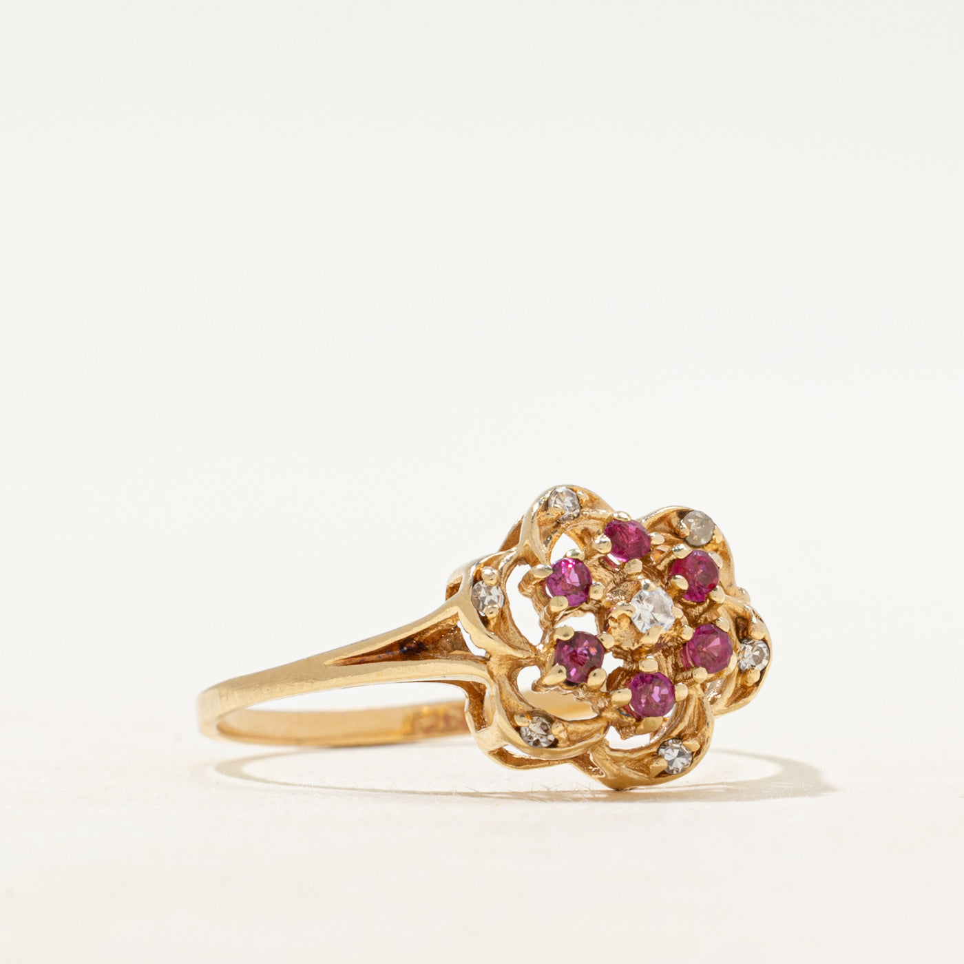 Ruby & Diamond Openwork Flower Ring | SZ 9.75