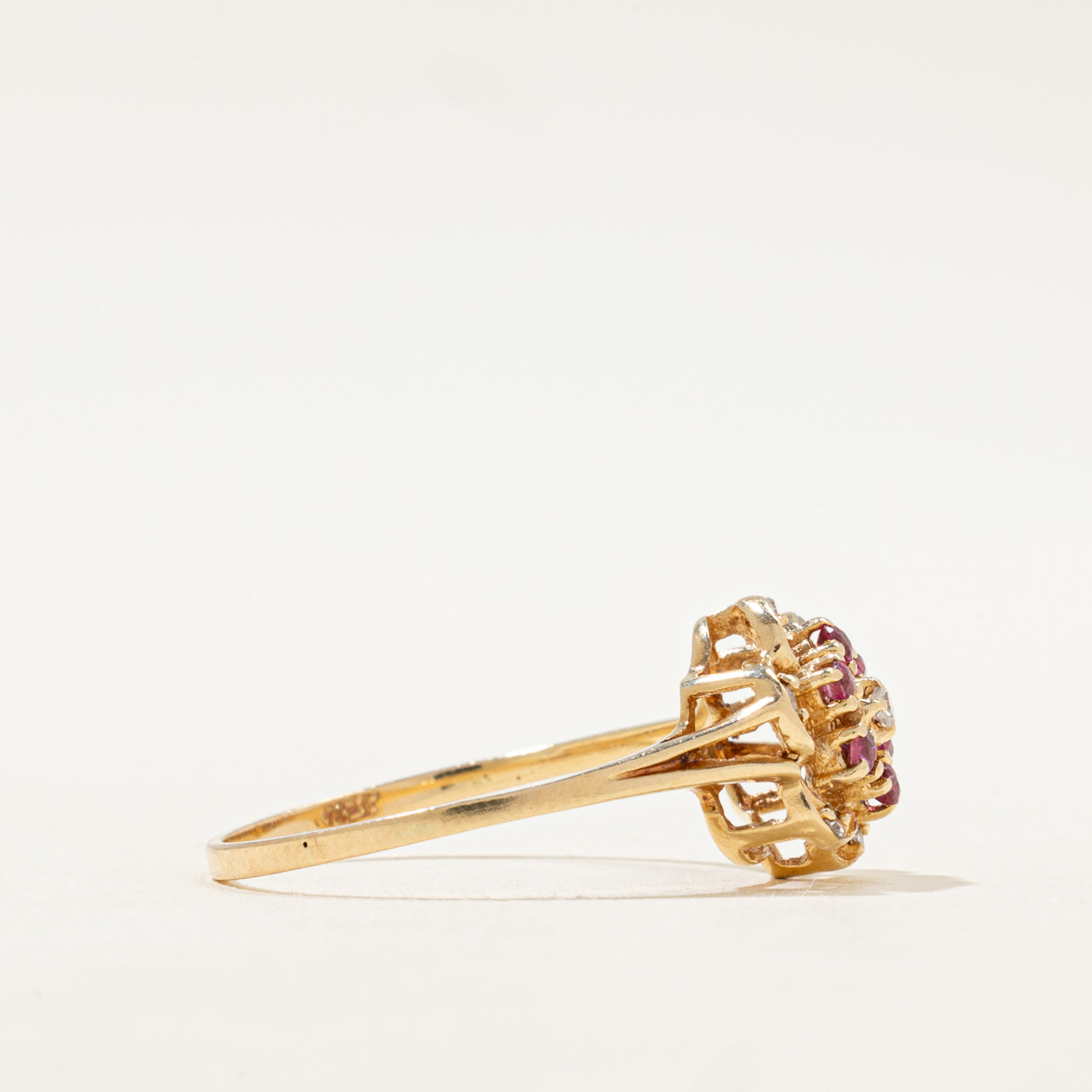 Ruby & Diamond Openwork Flower Ring | SZ 9.75