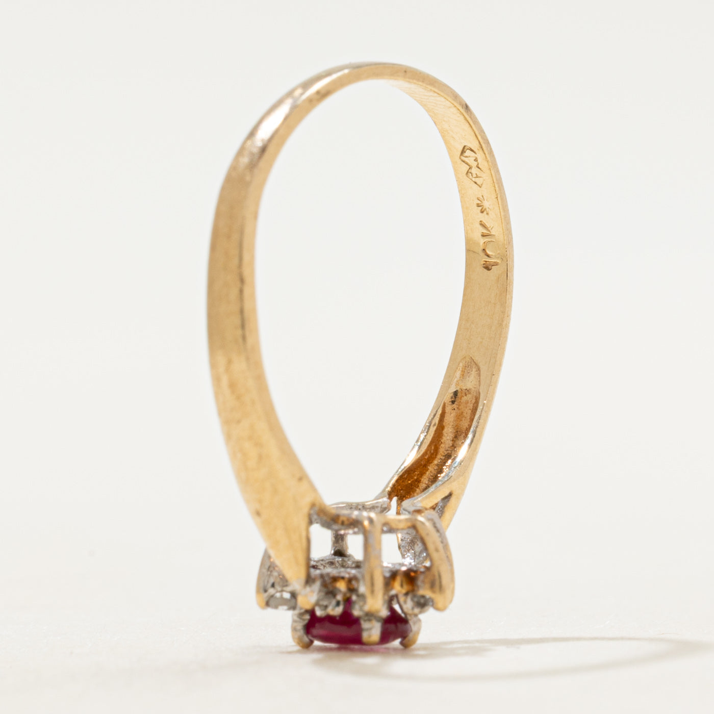 Oval Cut Ruby & Diamond Petal Ring | SZ 5.5